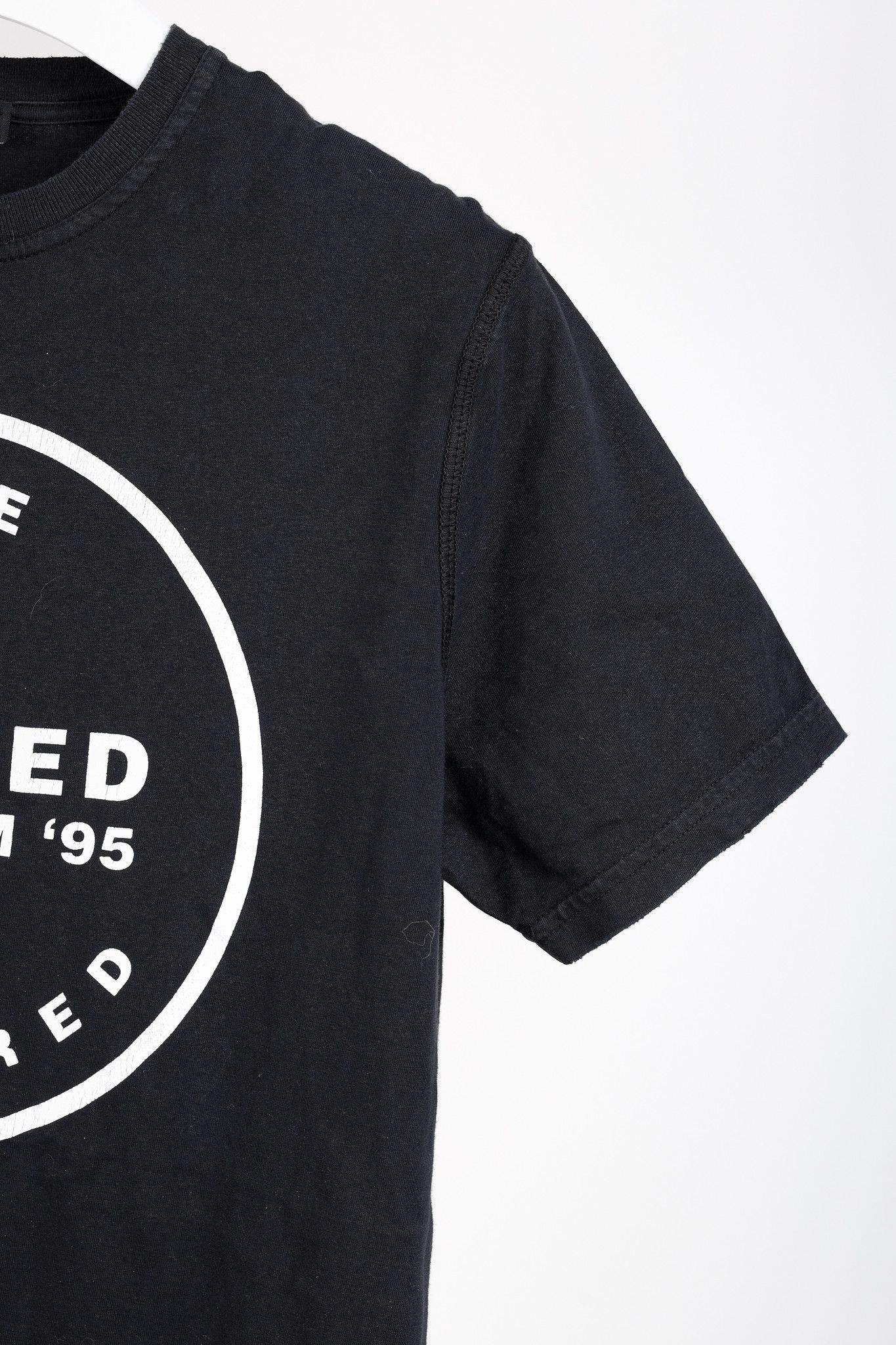 Dsquared2 Dsquared2 2013 Phys-Ed Dean Gym '95 Black Cotton Tee Size L / US 10 / IT 46 - 5 Thumbnail