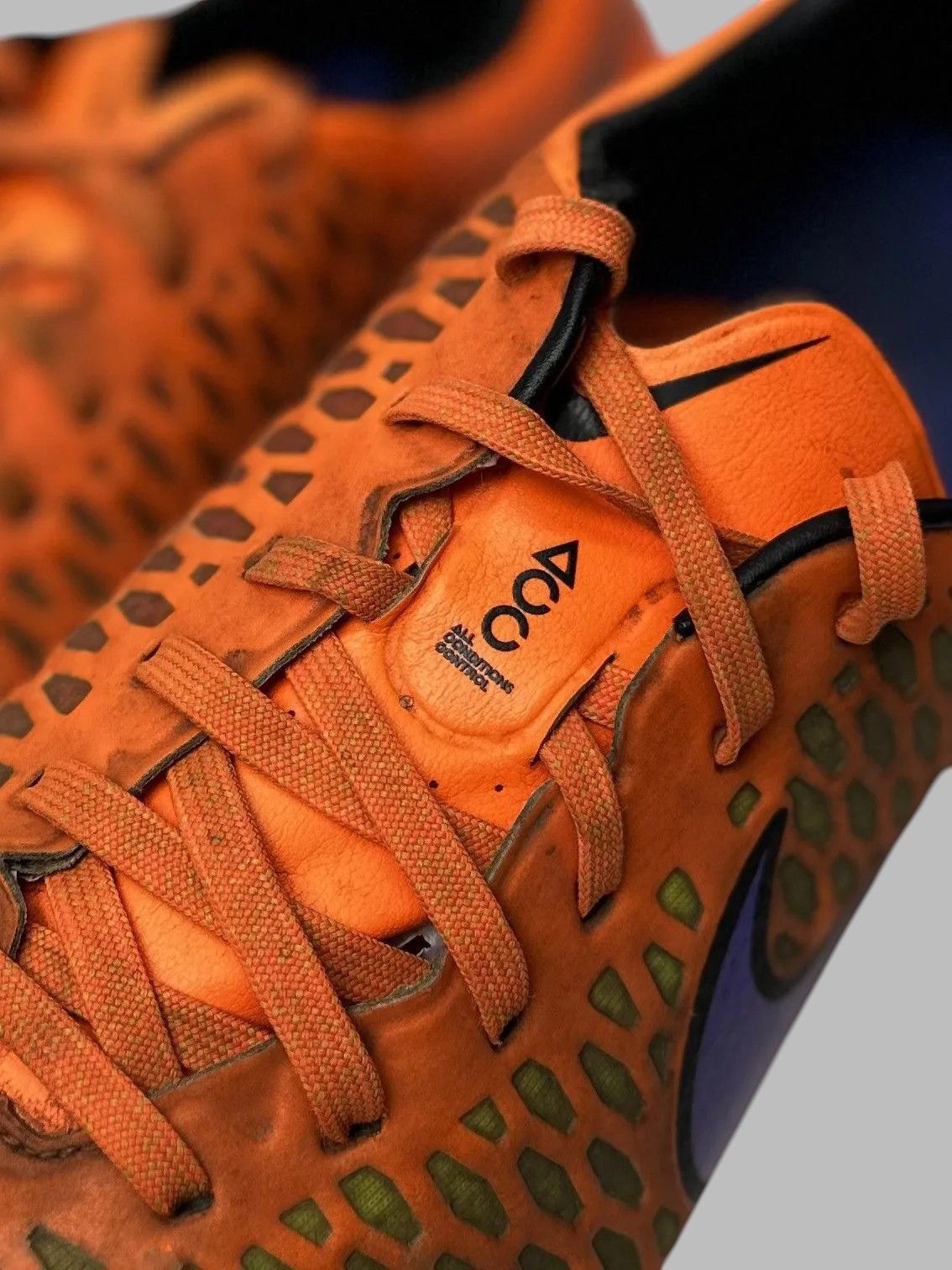 Nike ACG Boots Nike Orange Low Top Sneakers Streetwear Runner Size US 12.5 / EU 45-46 - 7 Thumbnail