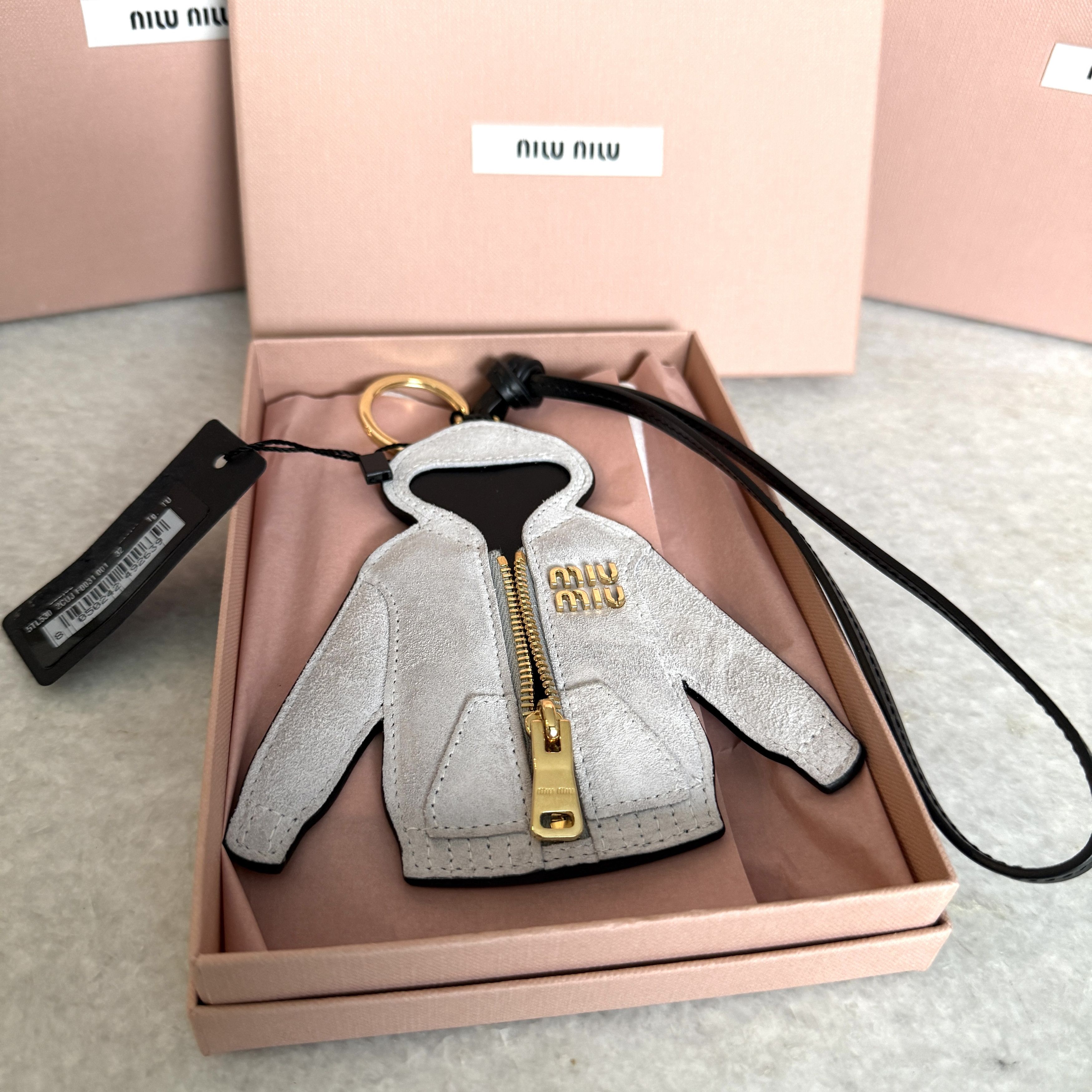 Miu Miu Miu Miu Trick 5TL530 Gray Leather MIU HOODIE Charm Keychain Size ONE SIZE - 4 Thumbnail