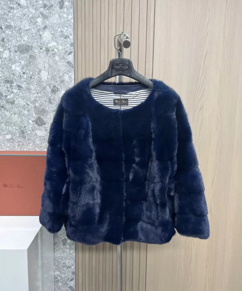 Loro Piana LORO PIANA Lady's mink fur coat Size L / US 10 / IT 46 - 1 Thumbnail
