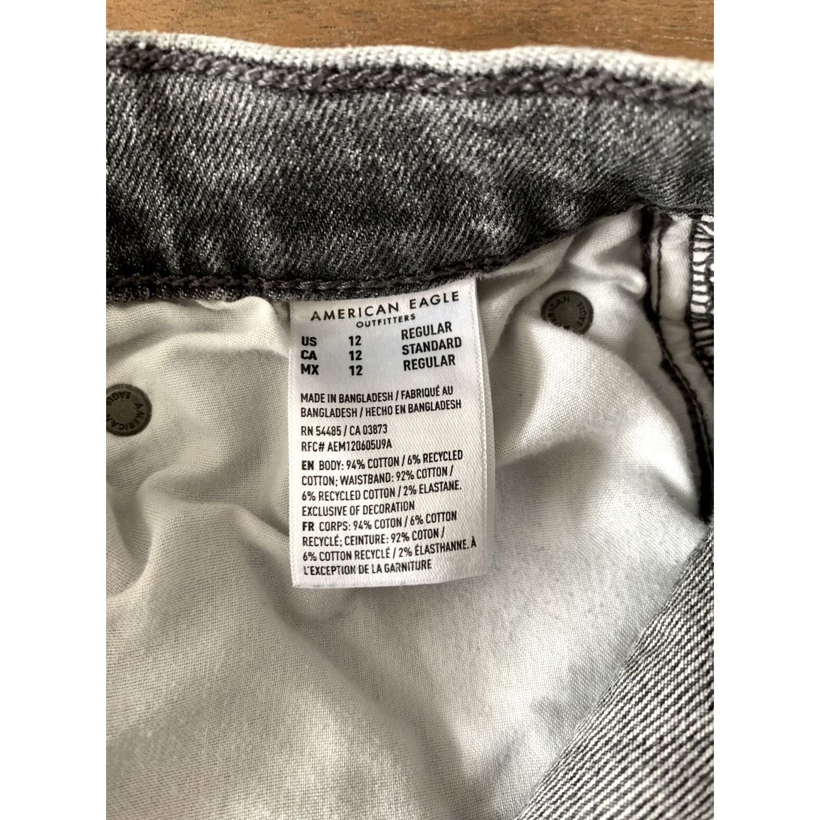 American Eagle Outfitters VINTAGE American Eagle Jeans Womens 12R 30x27 Higher Rise 90s Boyfriend Distressed Black Size 30" / US 8 / IT 44 - 5 Thumbnail