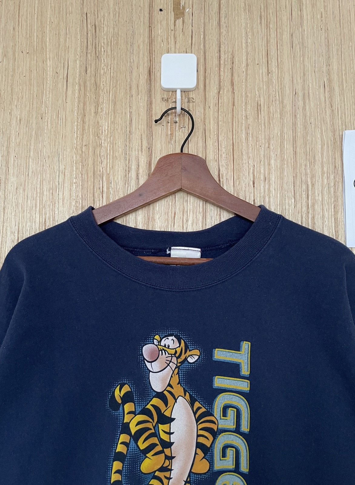Disney Vintage Disney Pooh Sweatshirt 2000s Size US L / EU 52-54 / 3 - 7 Thumbnail