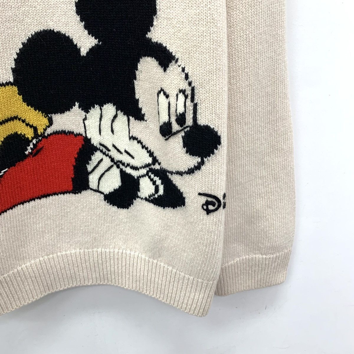 Gucci Gucci x Disney Mickey Long Sleeve Knit Sweater Khaki K26WX Size S / US 4 / IT 40 - 4 Thumbnail