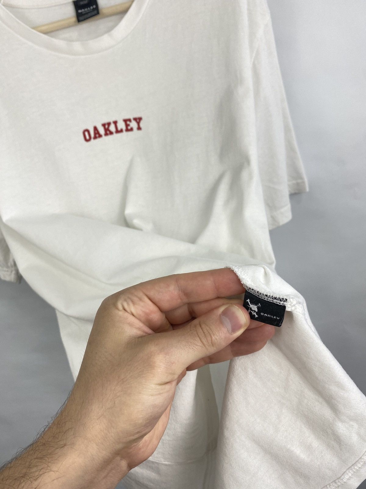 Oakley × Vintage 🇺🇸 Vintage Y2K Oakley USA Logo T-Shirt Rare Retro Hype Size US XL / EU 56 / 4 - 8 Thumbnail