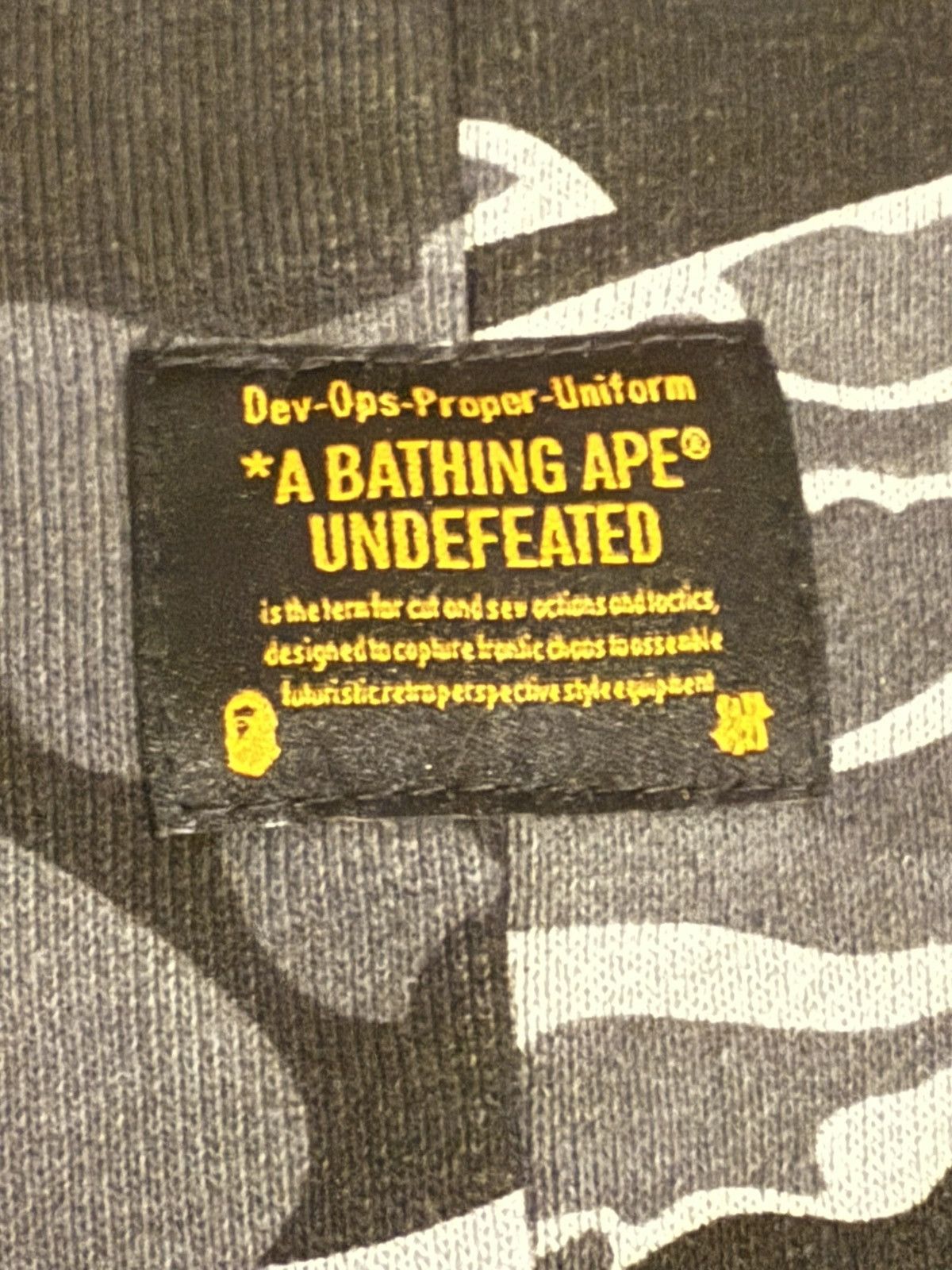 Bape × Undefeated Bape x Undefeated (open to offers) Size US M / EU 48-50 / 2 - 3 Thumbnail