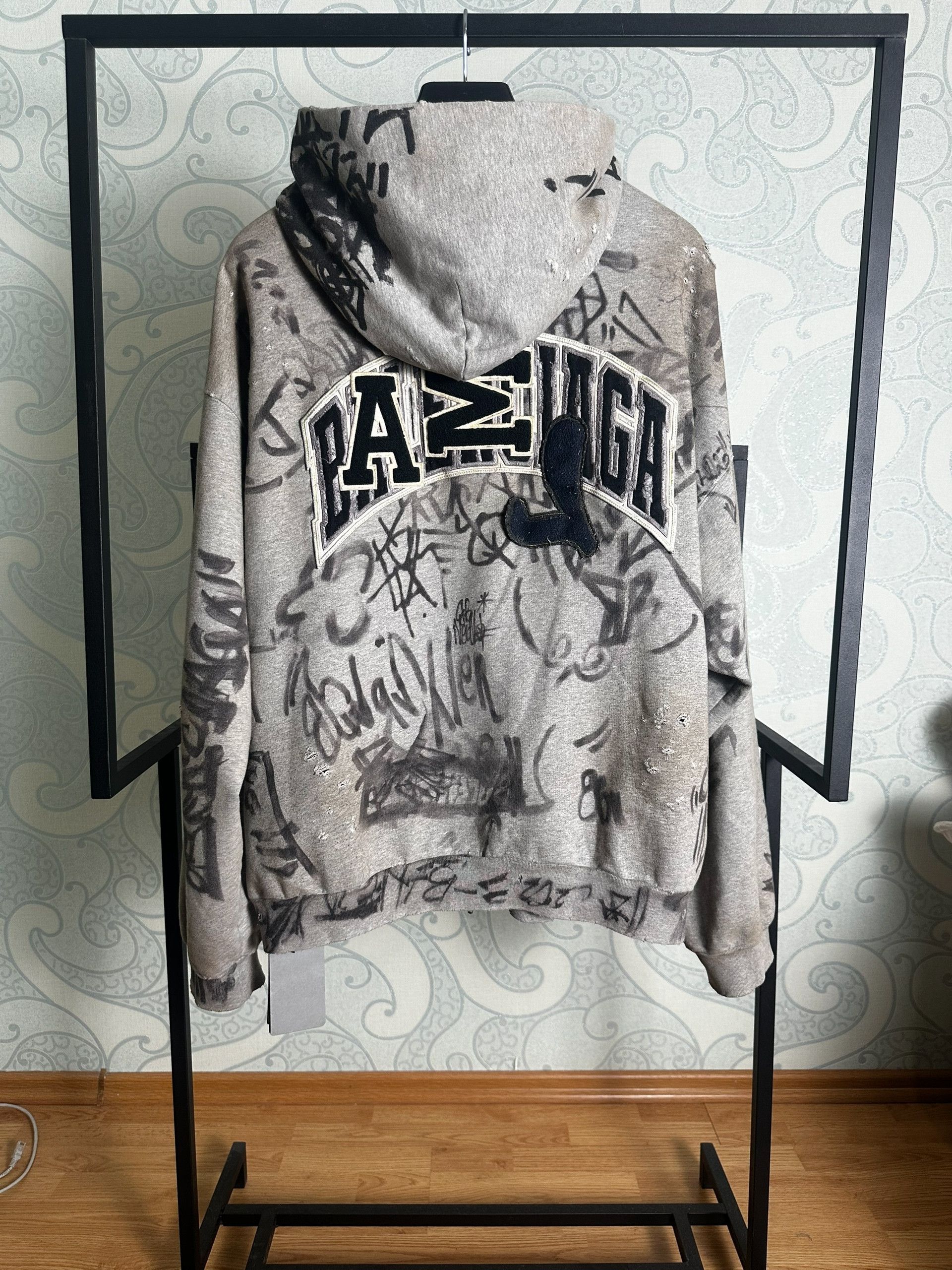 Balenciaga Balenciaga Skater Graffiti Zip Up Hoodie Mud Show SS23 Size US S / EU 44-46 / 1 - 2 Thumbnail