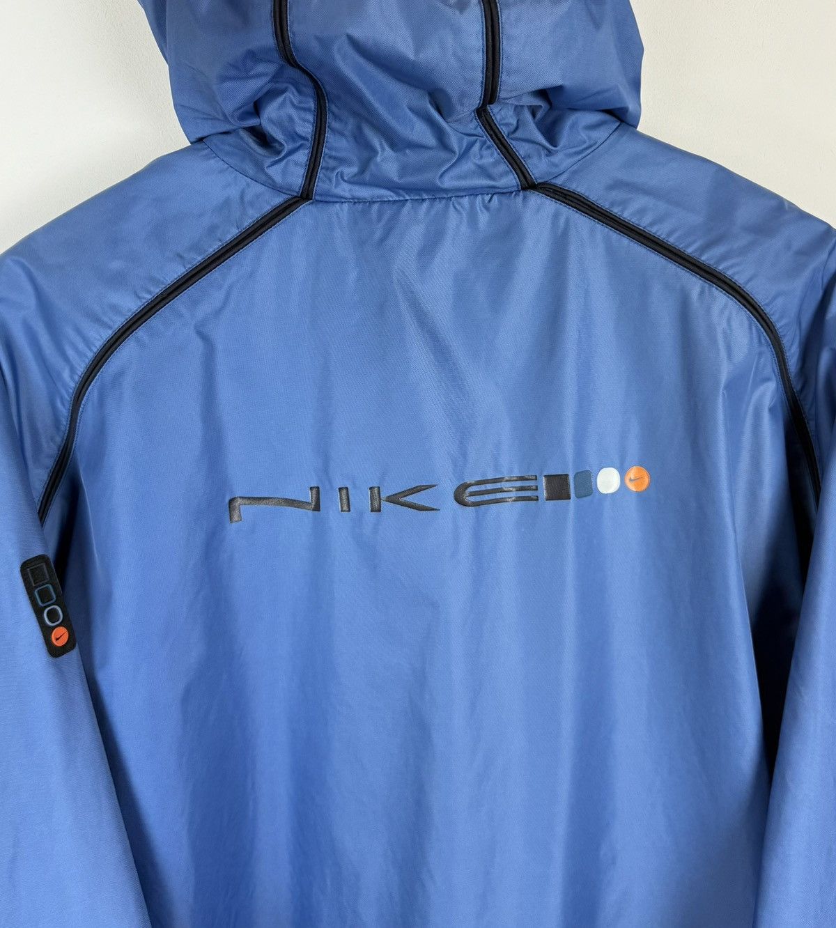 Nike Vintage Nike Anorak 1/2 Zip Jacket Blue Hooded Swoosh Nylon Size US M / EU 48-50 / 2 - 16 Thumbnail
