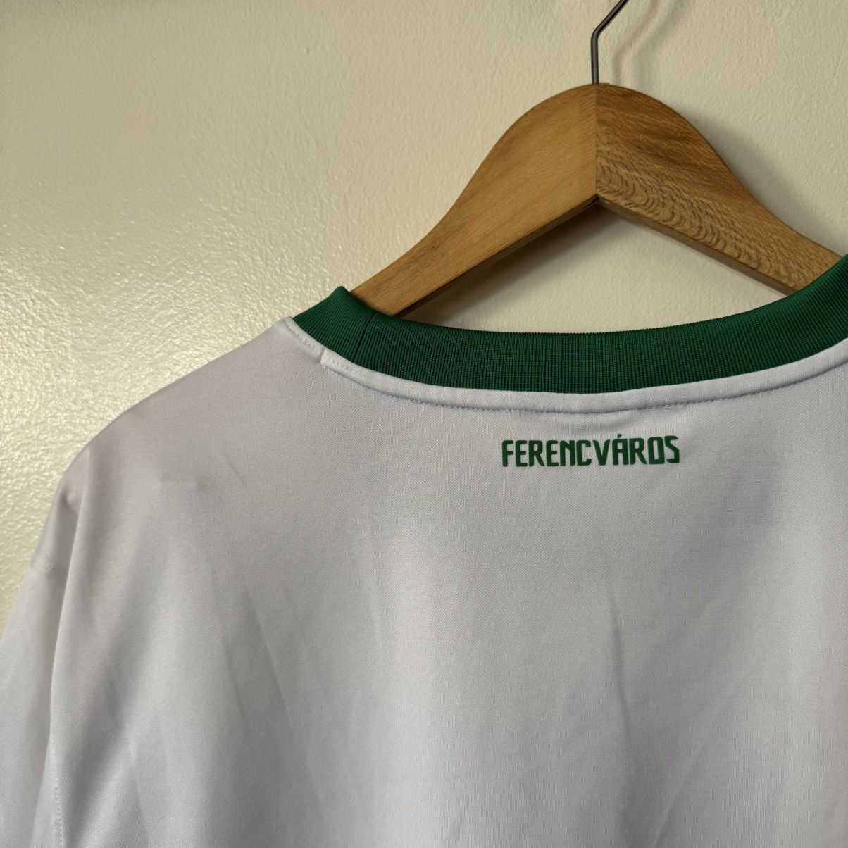 Nike 2011-12 Nike Ferencváros Home Kit Size US XL / EU 56 / 4 - 5 Thumbnail