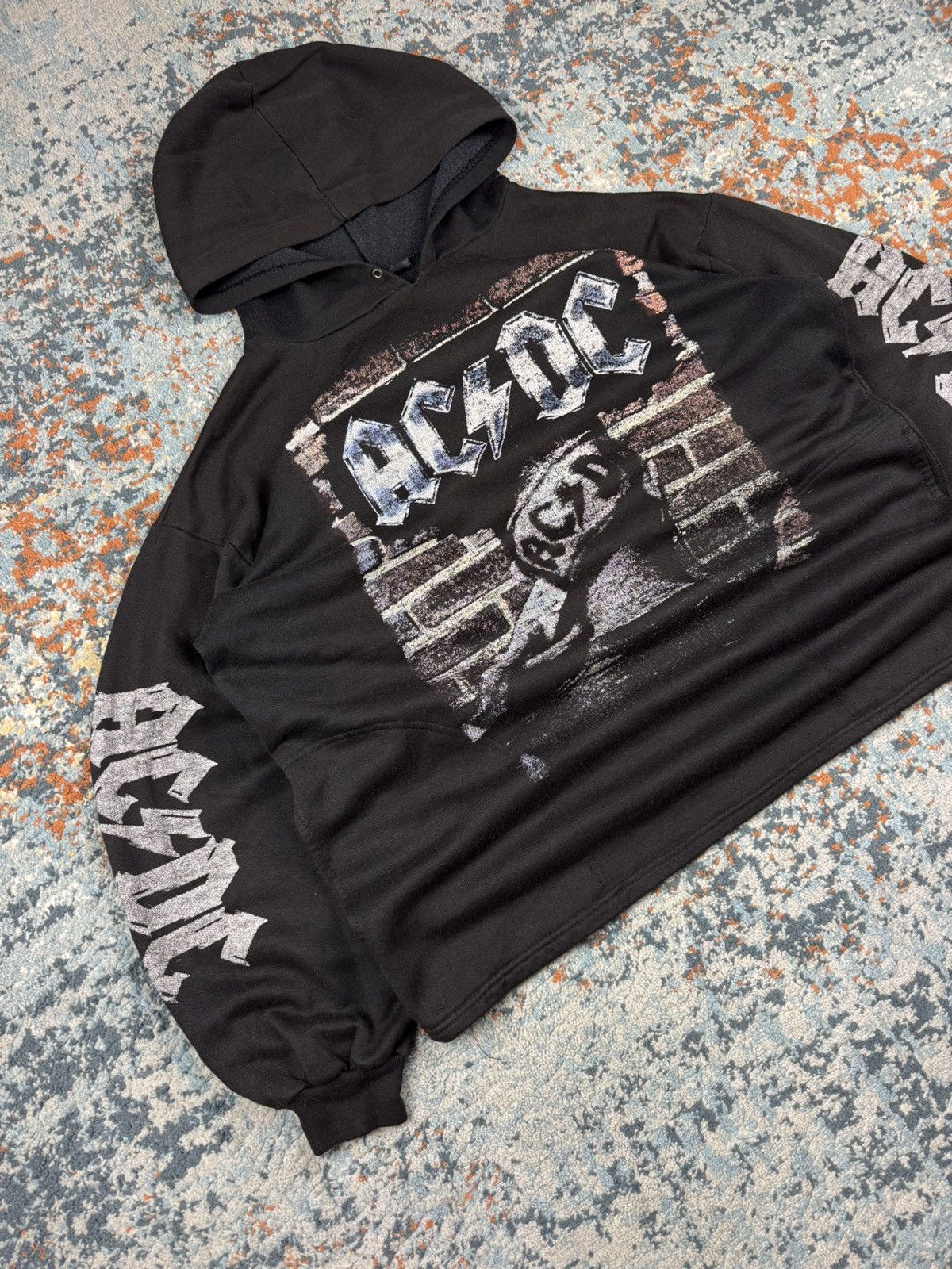 AC/DC × Band Tees × Vintage Vintage 90s AC/DC the razors edge crazy graphic hoodie boxy Size US XL / EU 56 / 4 - 3 Thumbnail
