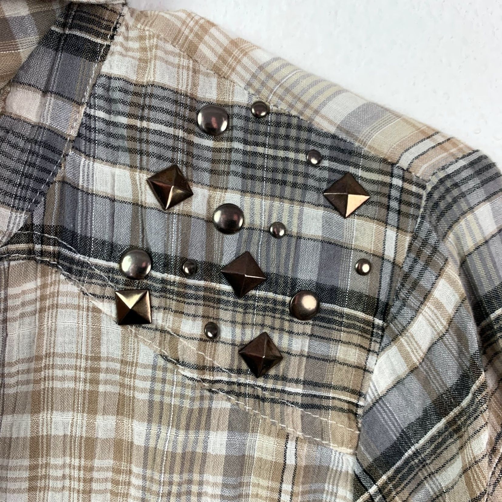 Vintage Y2K Daytrip Plaid Studded Button-Front Shirt Women's L Twilightcore Daytrip Shirt Size L / US 10 / IT 46 - 6 Thumbnail