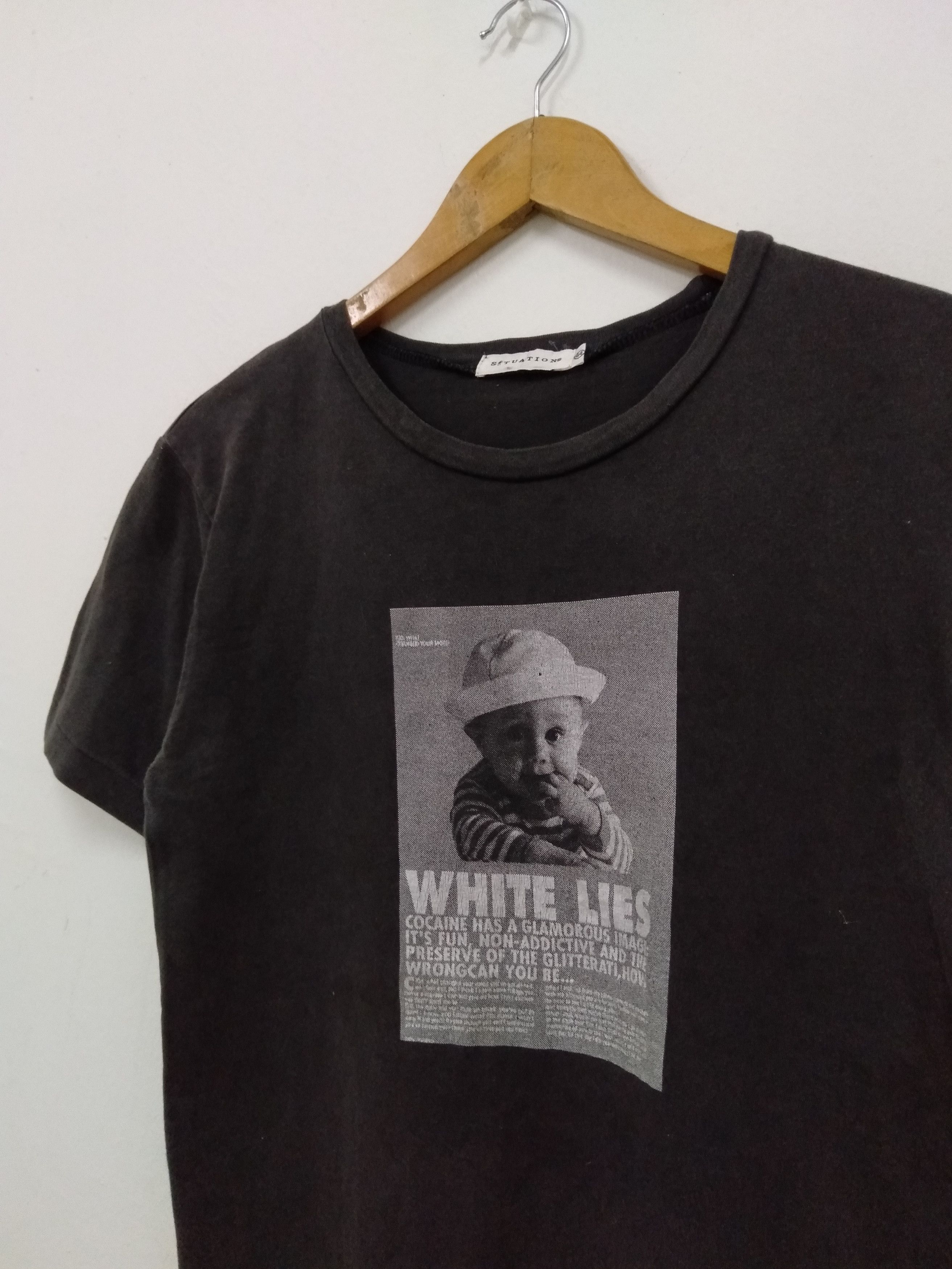 Vintage Vintage 90s Baby kid photo print potrait t shirt Size US S / EU 44-46 / 1 - 5 Thumbnail