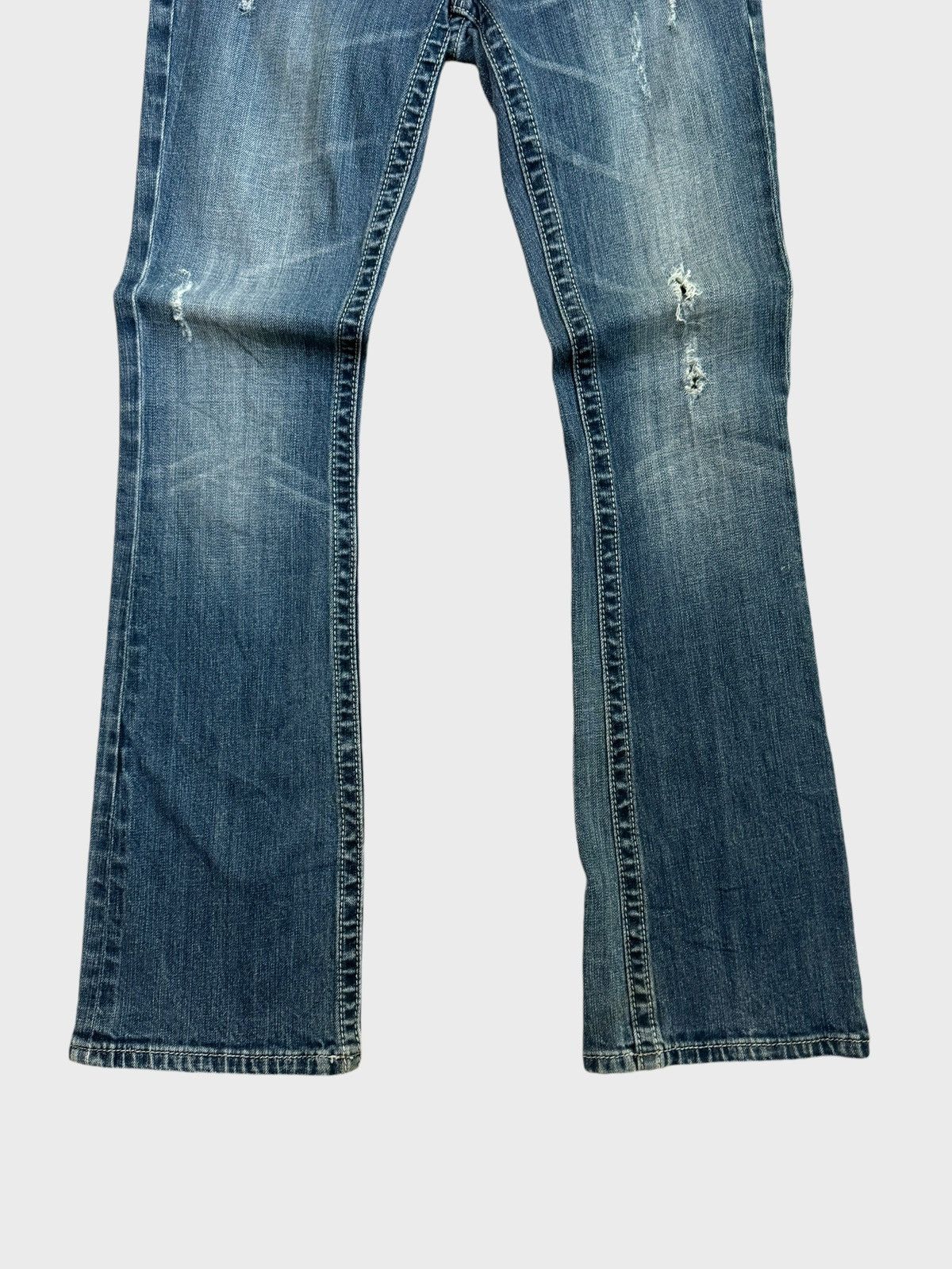 Hysteric Glamour × Le Grande Bleu (L.G.B.) FLARE MISS ME DISTRESSED STUDDED CROSS DESIGN LOW RISE DENIM Size US 29 - 6 Thumbnail