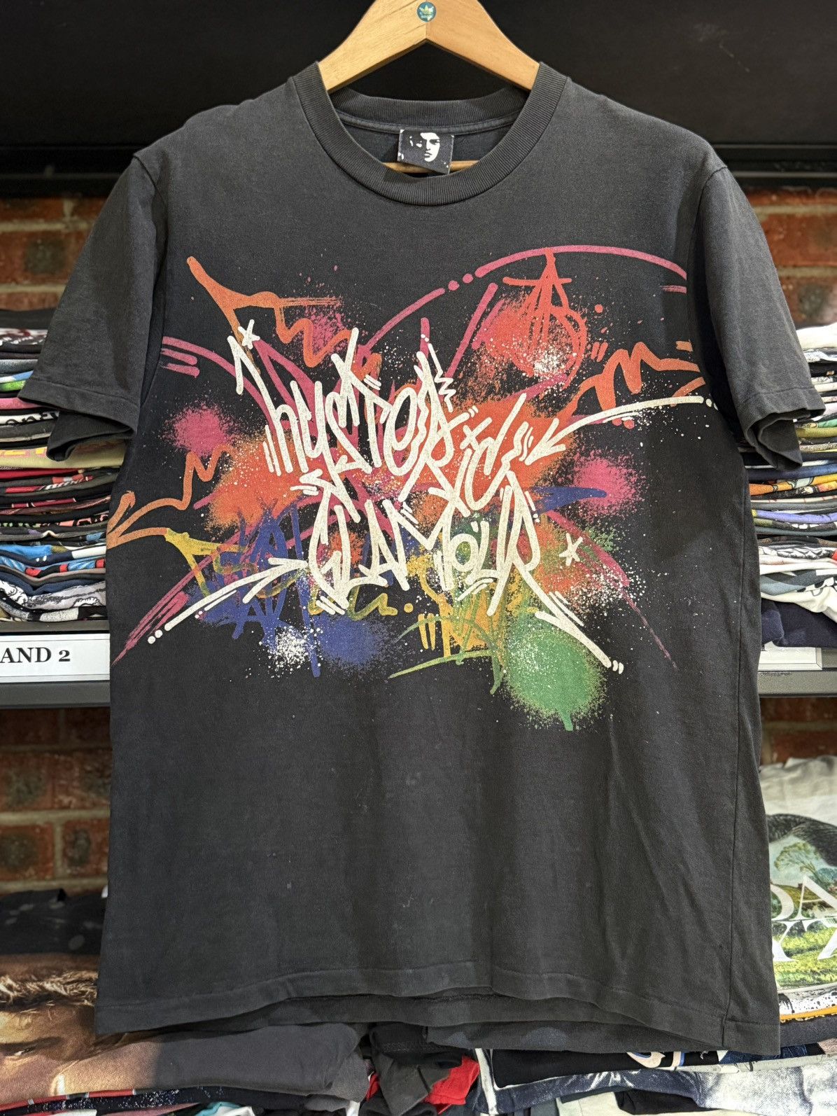 Hysteric Glamour Thrashed Vintage Hysteric Glamour Art Design Sun Faded Tee Size US M / EU 48-50 / 2 - 1 Thumbnail