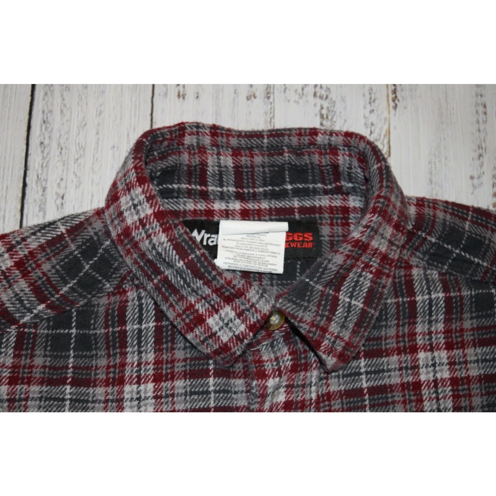 Wrangler WRANGLER RIGGS MENS WORKWEAR FLANNEL SHIRT LARGE RED GRAY PLAID EUC Size US L / EU 52-54 / 3 - 5 Thumbnail