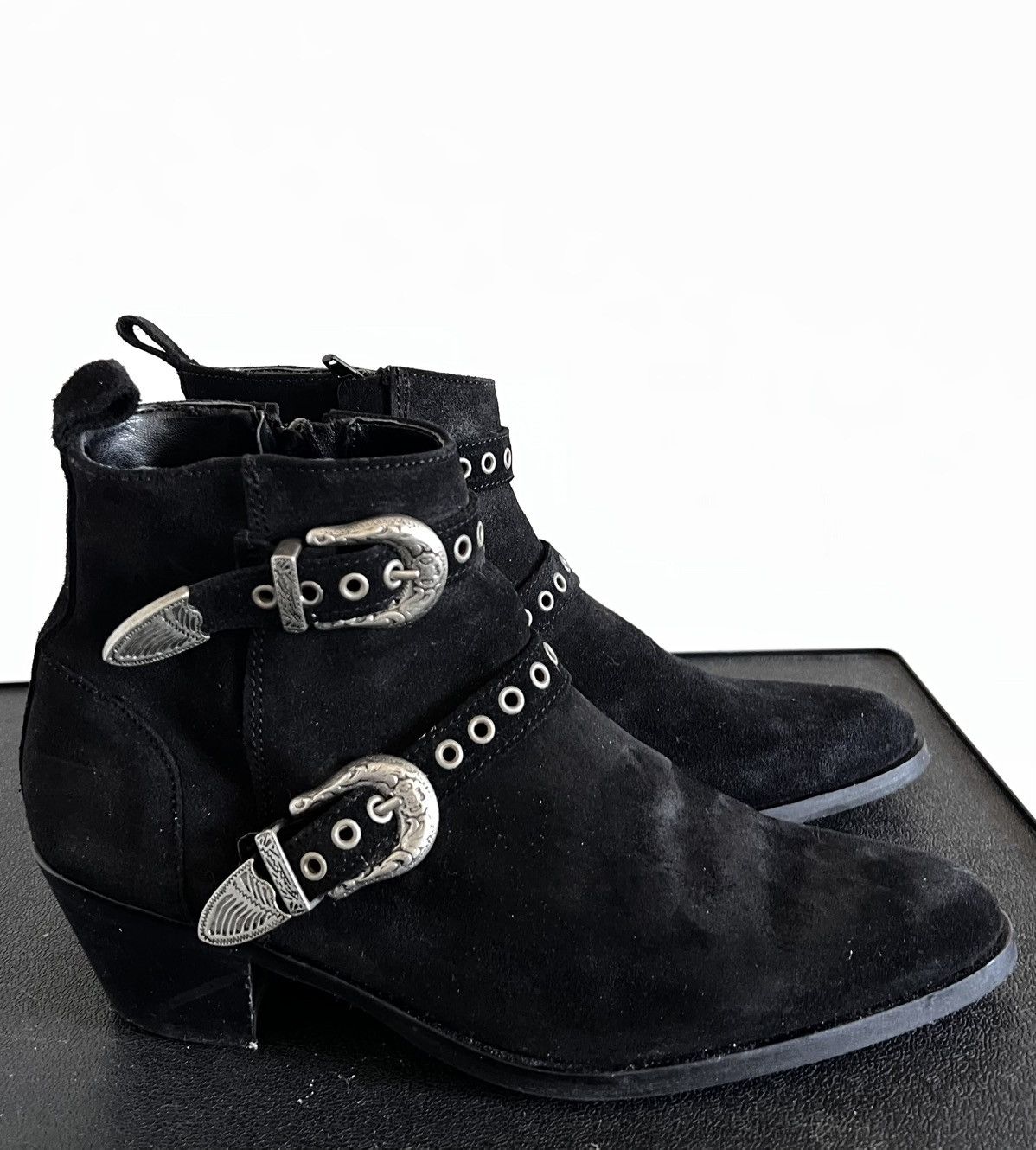 Asos ASOS DESIGN Wide Fit Cuban Heel Boots Size US 9 / EU 42 - 4 Thumbnail
