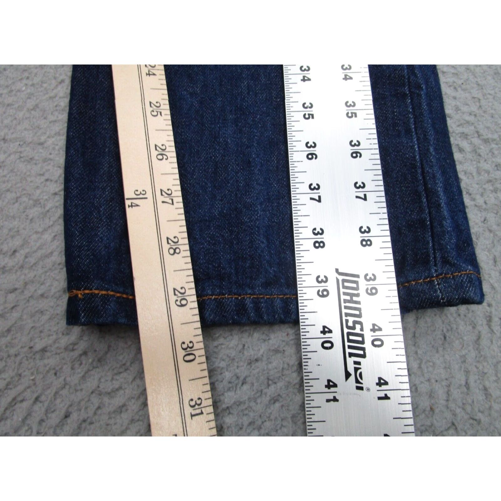 Levi's VINTAGE Levi's 501 Jeans Mens 34x30 Blue Denim Straight Regular Fit USA Size US 34 / EU 50 - 3 Thumbnail