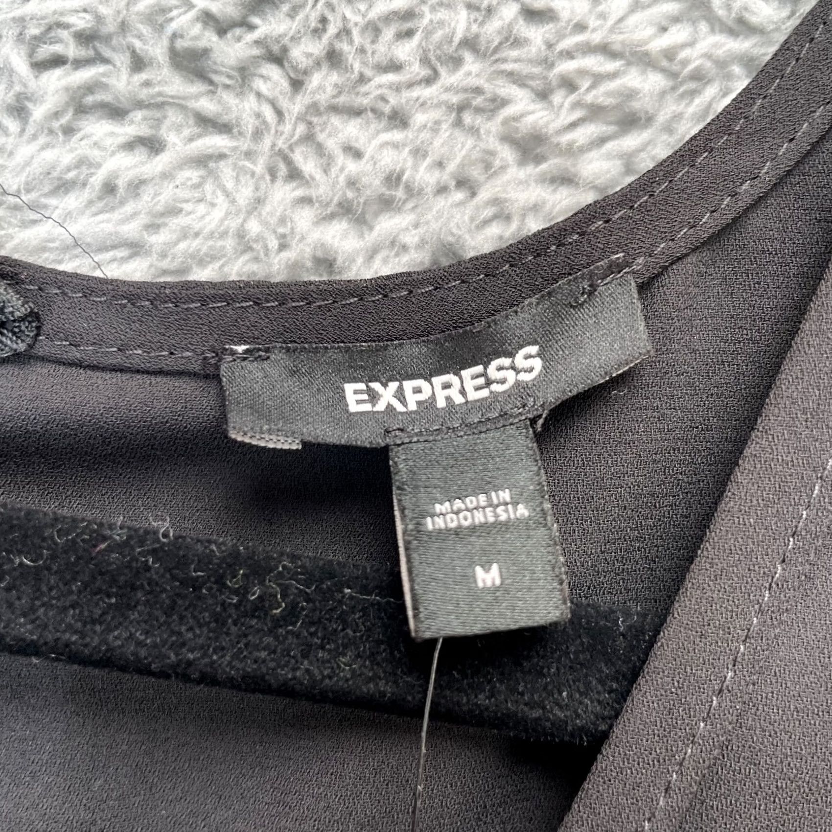 Express Express Romper Womens M Black One Piece Neck Twist Front Lined Back Zip Size 32" / US 10 / IT 46 - 4 Thumbnail