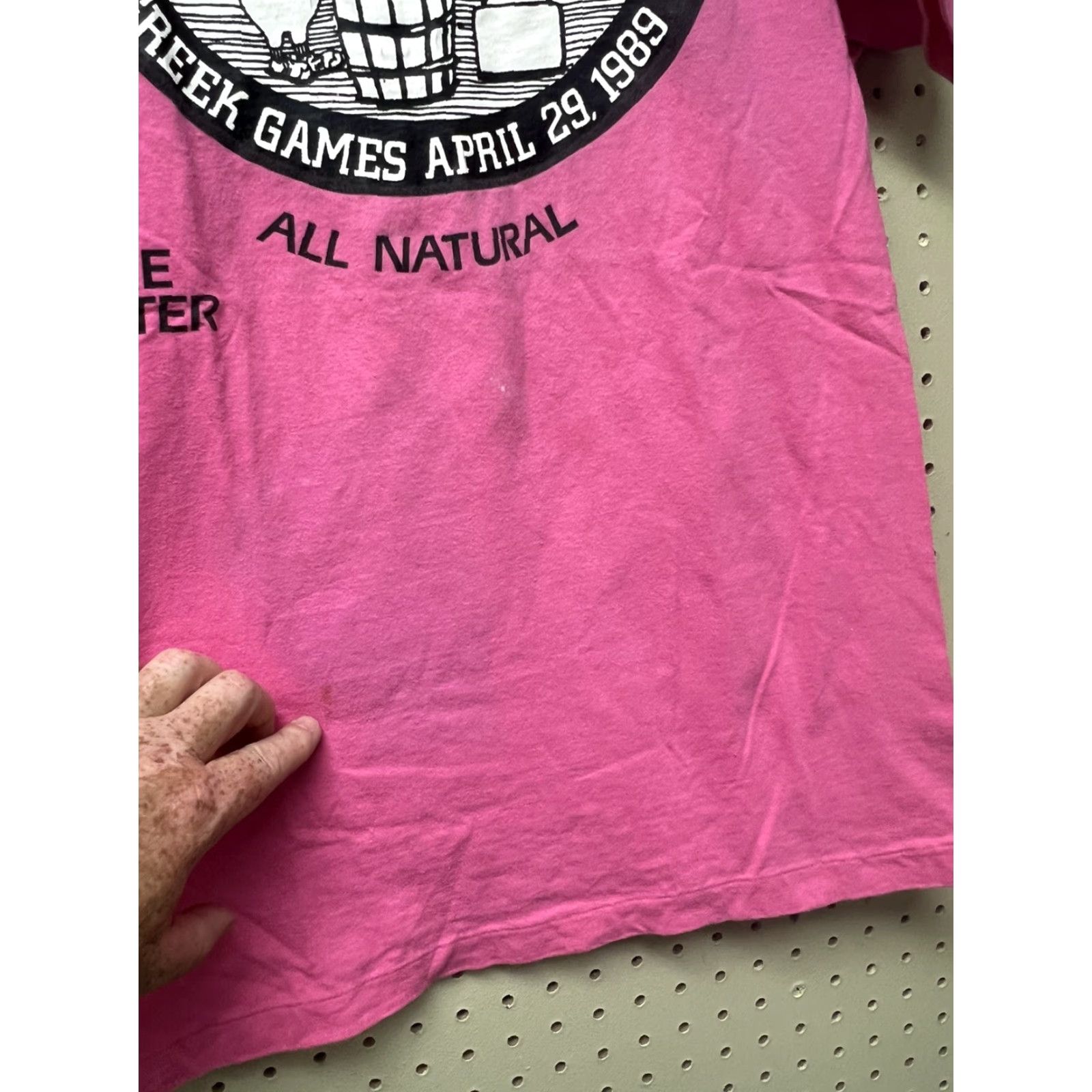 Hanes VINTAGE 80s Chi Omega Classic Delaware T Shirt Adult XL Pink Mens Single Stitch Hanes Cotton Graphic Tee Sportswear/Beach 1980s Mens Size US XL / EU 56 / 4 - 4 Thumbnail