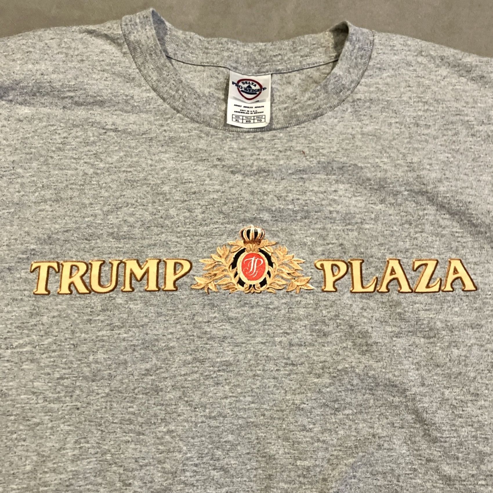 Delta Vintage TRUMP PLAZA Donald Trump Logo T Shirt MAGA RARE Men's XL Size US XL / EU 56 / 4 - 2 Thumbnail