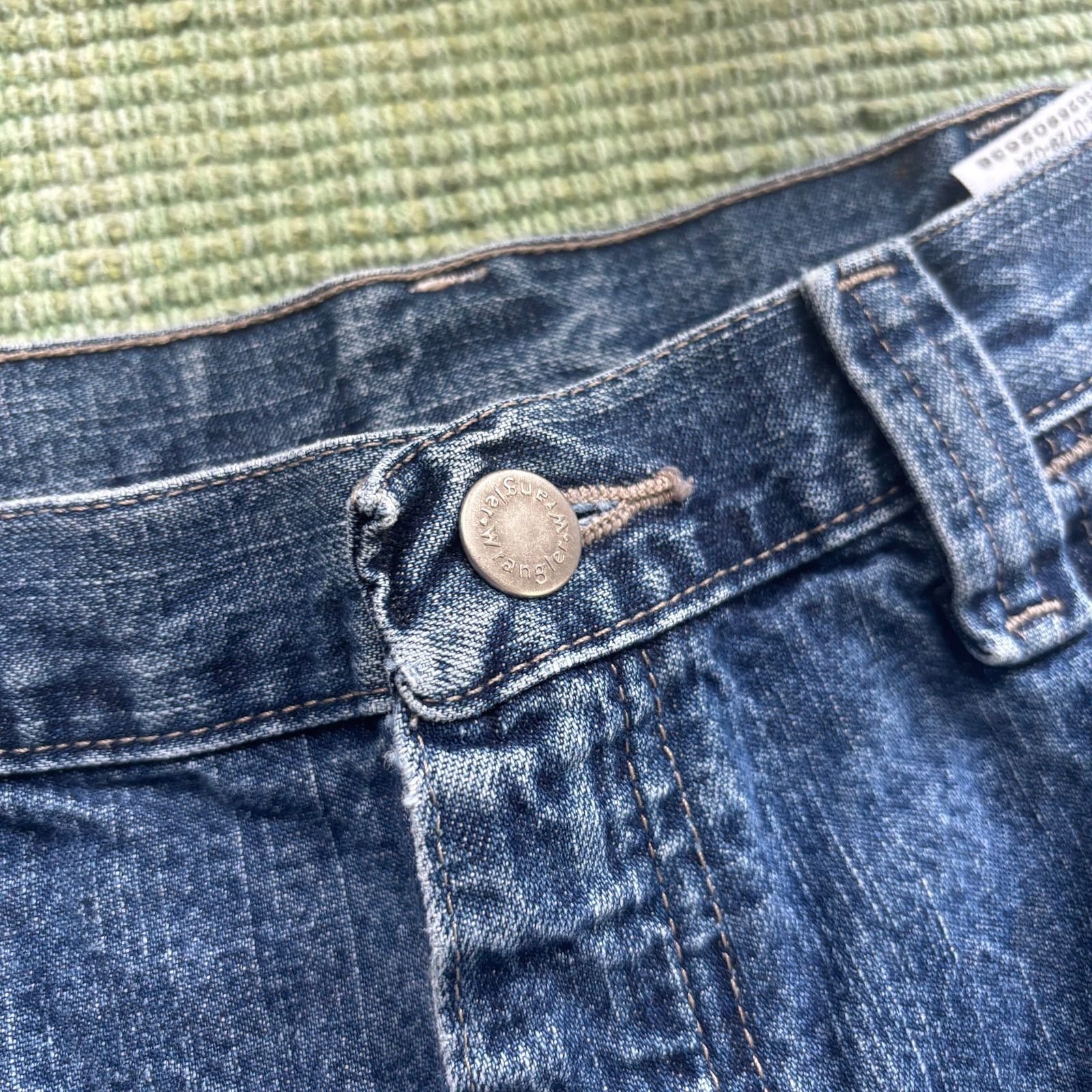 Wrangler Vintage Y2K Wrangler Dark Blue Denim Jean Shorts Sz 34 Size US 34 / EU 50 - 6 Thumbnail