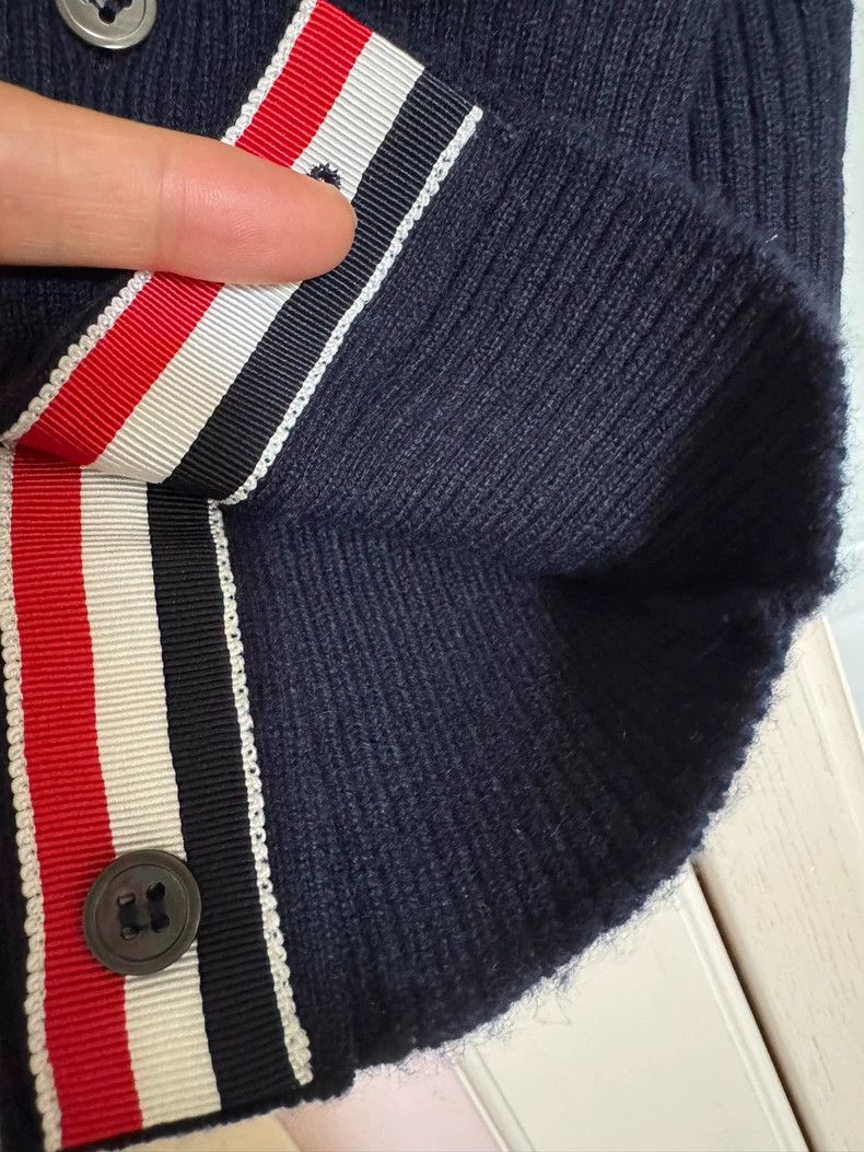 Thom Browne Thom Browne size1 cashmere sweater Size US S / EU 44-46 / 1 - 3 Thumbnail