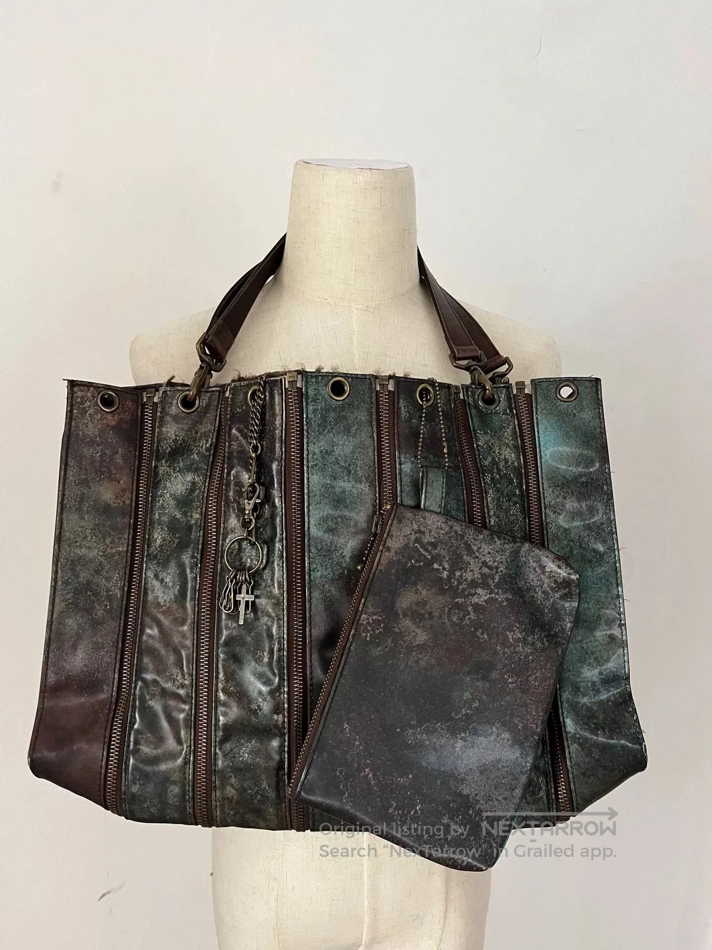 Jean Paul Gaultier Jean Paul Gaultier Tamamushi Tote. Size ONE SIZE - 1 Thumbnail