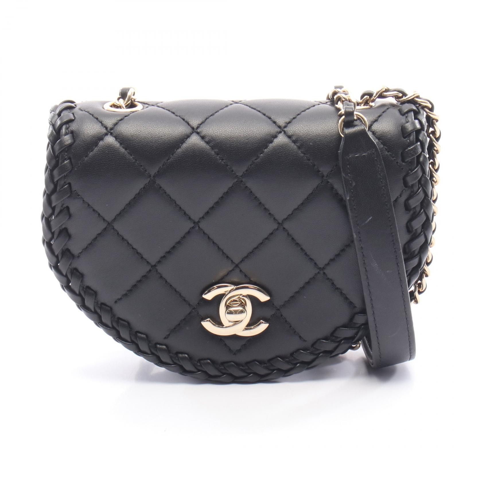 Chanel Chanel Chanel Matelasse Leather Mini Shoulder Bag Leather Shoulder Bag DUTY FREE for USA Size ONE SIZE - 1 Thumbnail