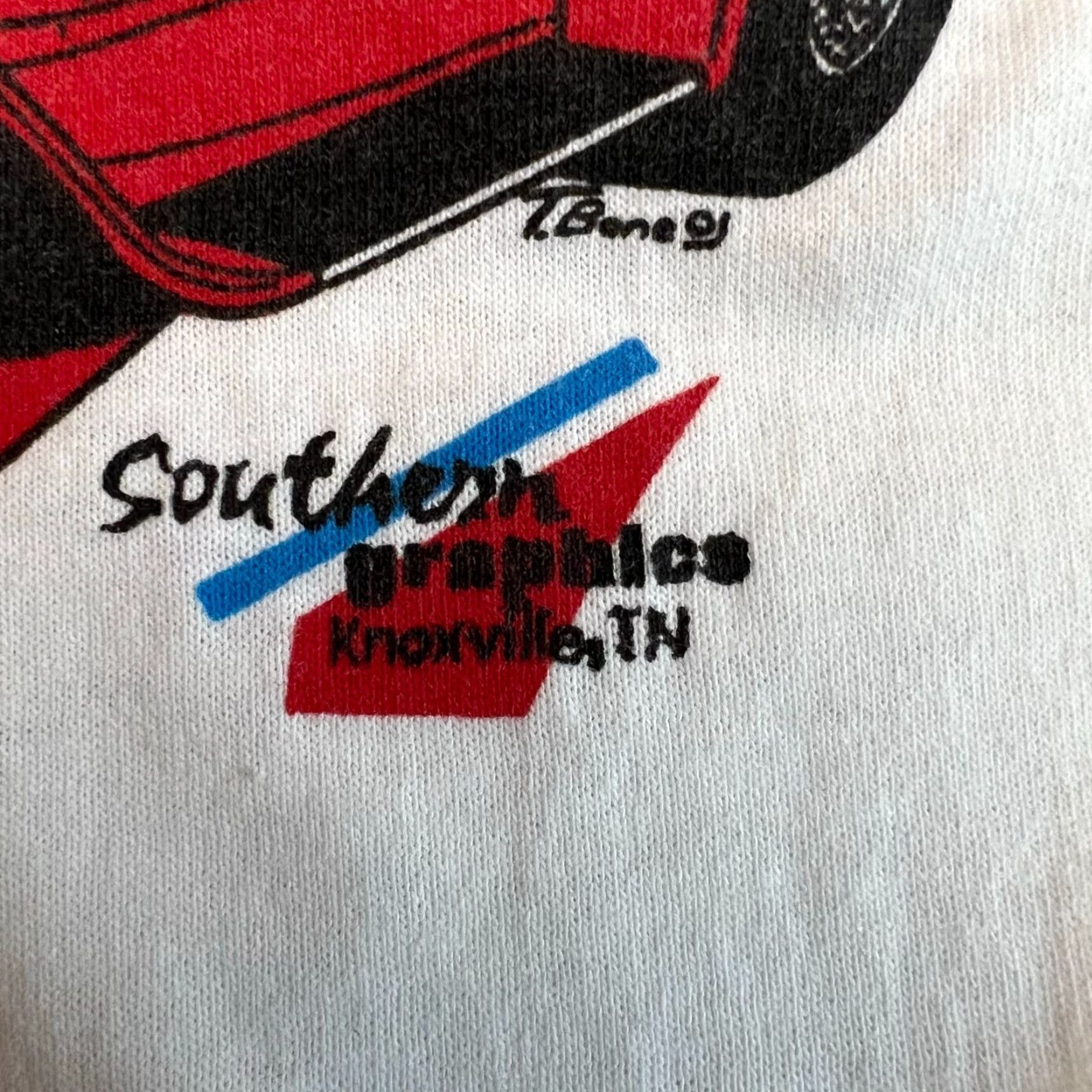 Vintage Southern Graphics Grainger Car Show T-Shirt Mens Size L White 8th Annual Rutledge TN Cars Heart Size US L / EU 52-54 / 3 - 5 Thumbnail