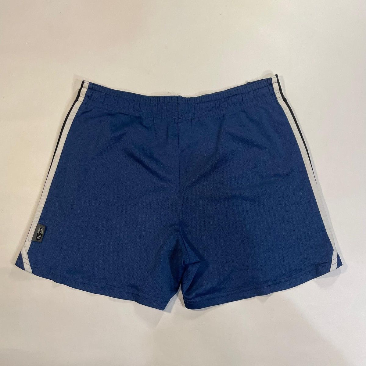 Adidas Adidas Newcastle United navy shorts sport vintage 90s y2k Size US 34 / EU 50 - 2 Thumbnail