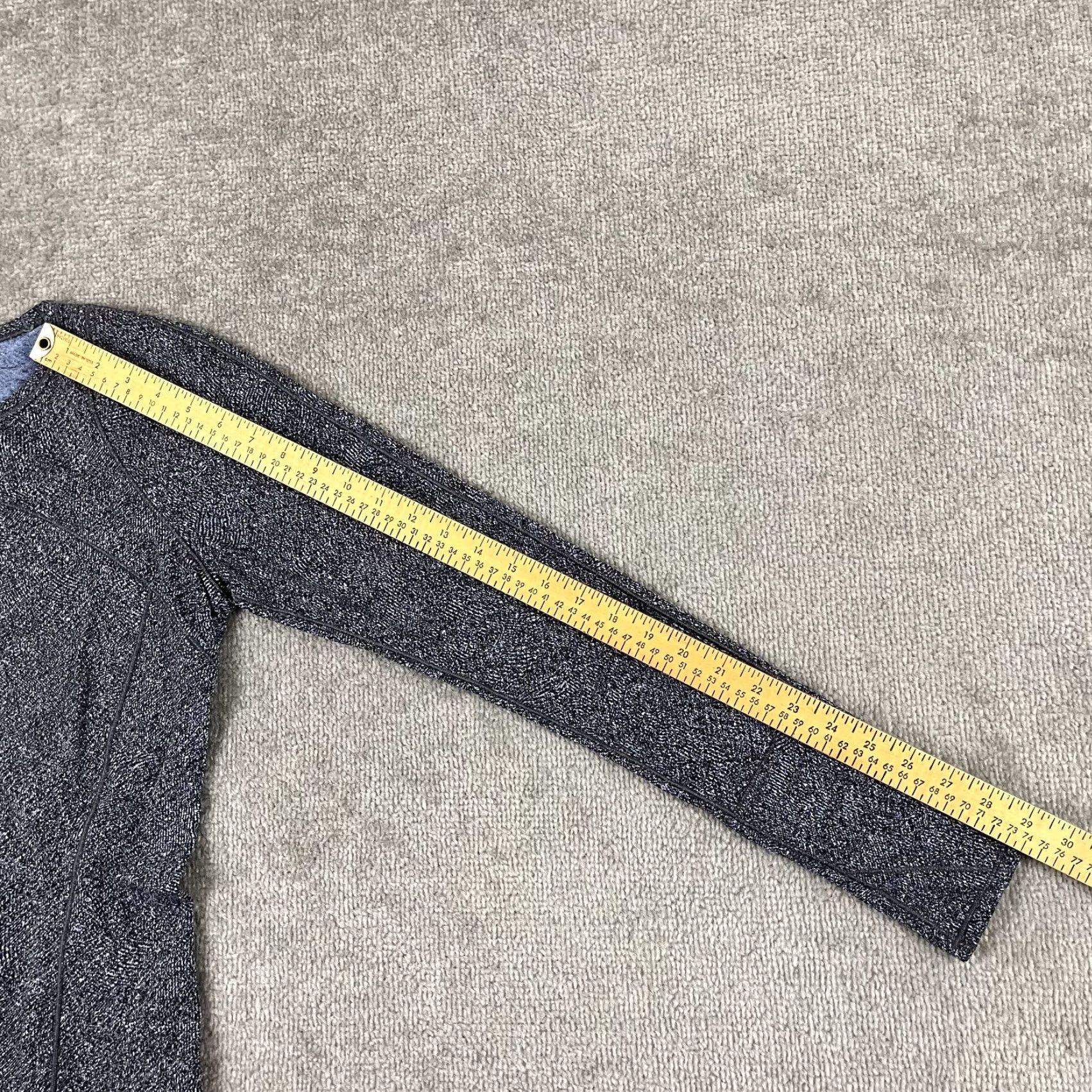 Lululemon Lululemon Shirt Womens Cypress Kiss Long Sleeve Size 8/10 Heather Blue Running Size L / US 10 / IT 46 - 5 Thumbnail