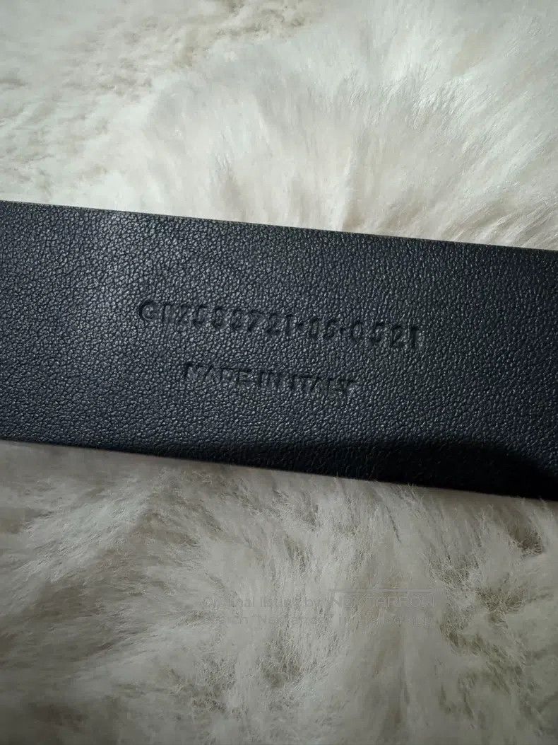 Saint Laurent Paris Saint Laurent Paris size 85 Gold Carved Logo Belt Size ONE SIZE - 5 Thumbnail
