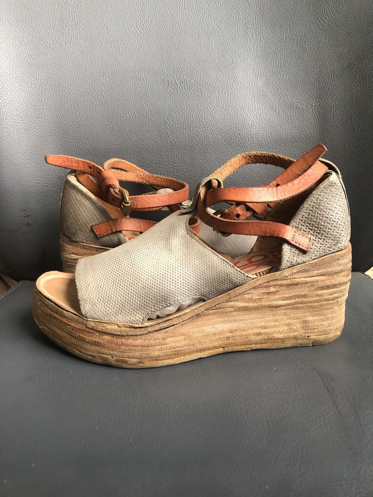 A.S.98 A.S 98 Grey Leather Pumps Size 38 Size US 8 / IT 38 - 2 Thumbnail