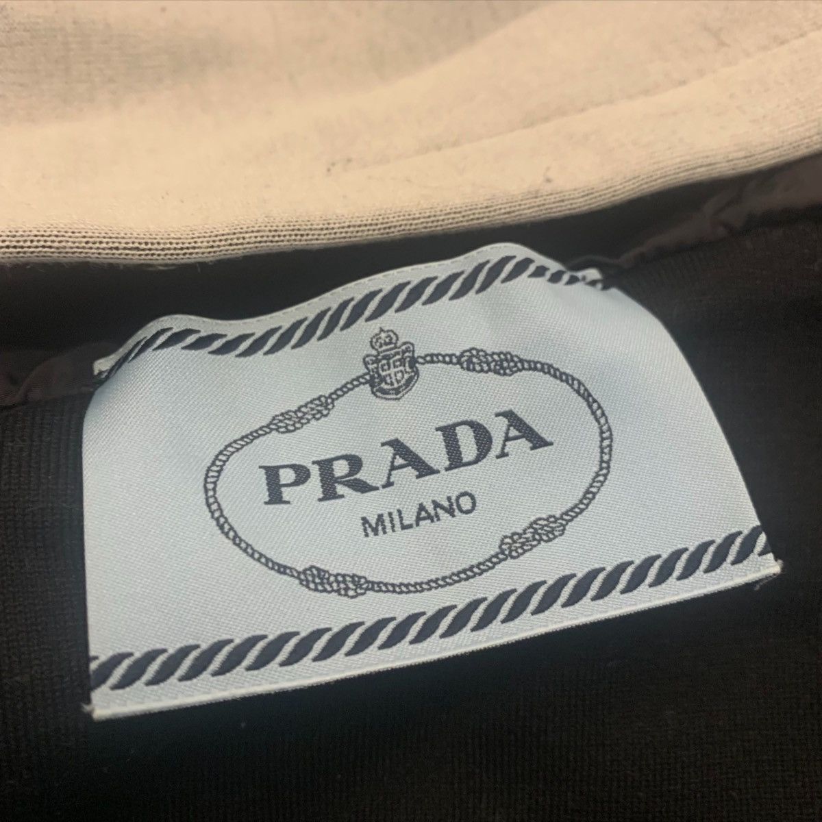 Prada Prada poster girl hoodie jacket m Size US M / EU 48-50 / 2 - 3 Thumbnail