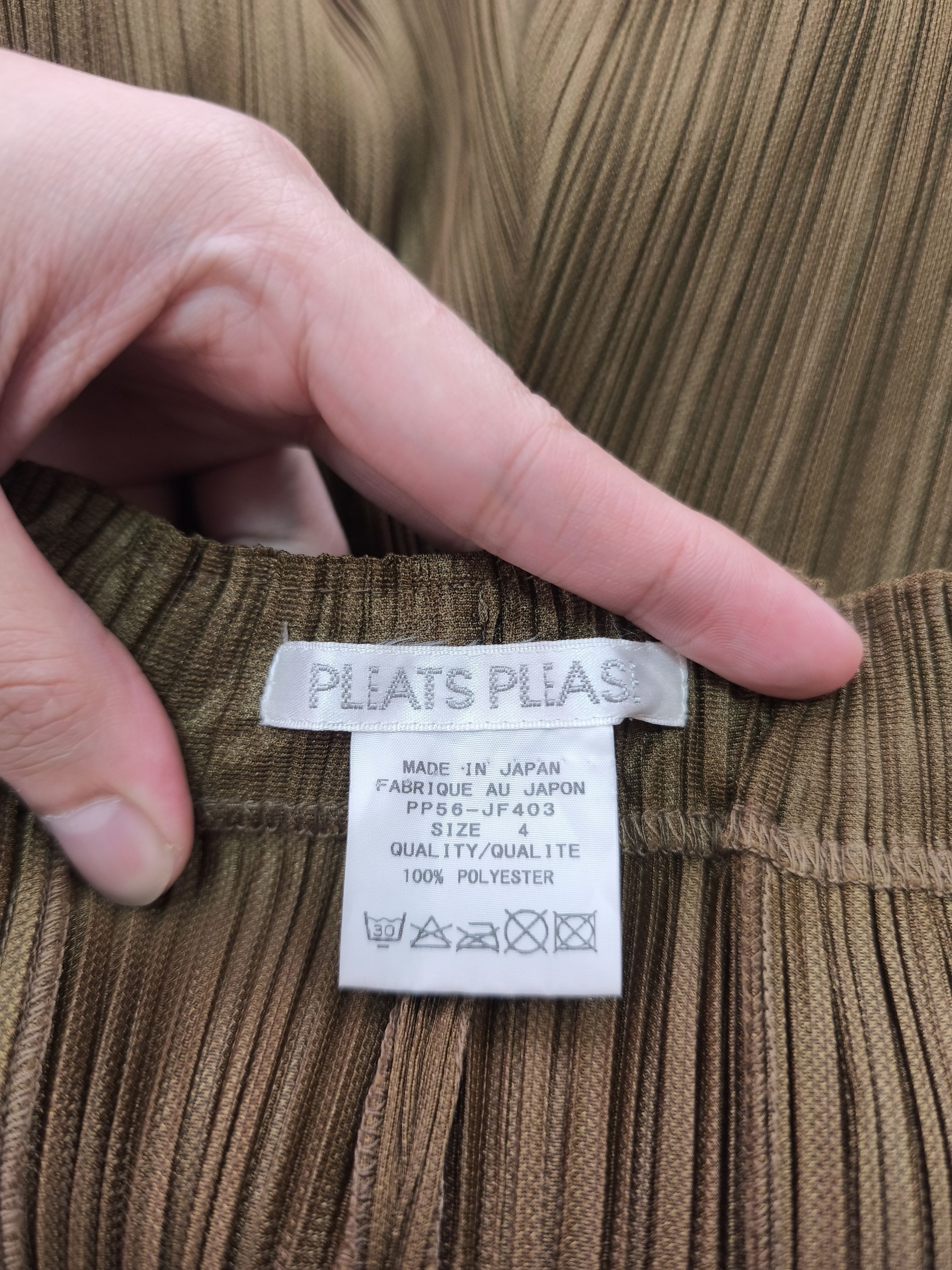 Pleats Please Issey Miyake Pleats Please kick pleat Size 24" / US 00 / IT 34 - 6 Thumbnail