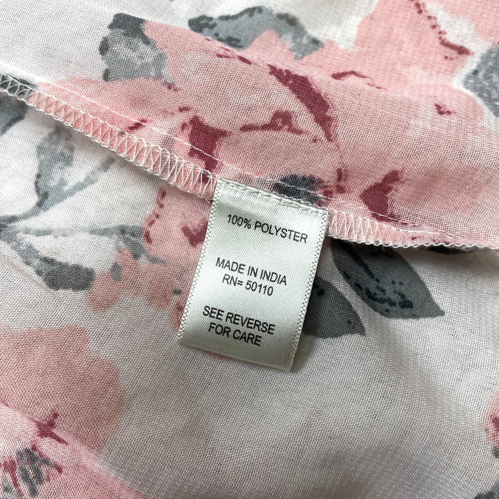 Vintage Feathers Wrap Top Sheer Floral Blouse Kimono Shirt Cover-up Belted White Small Size S / US 4 / IT 40 - 2 Thumbnail