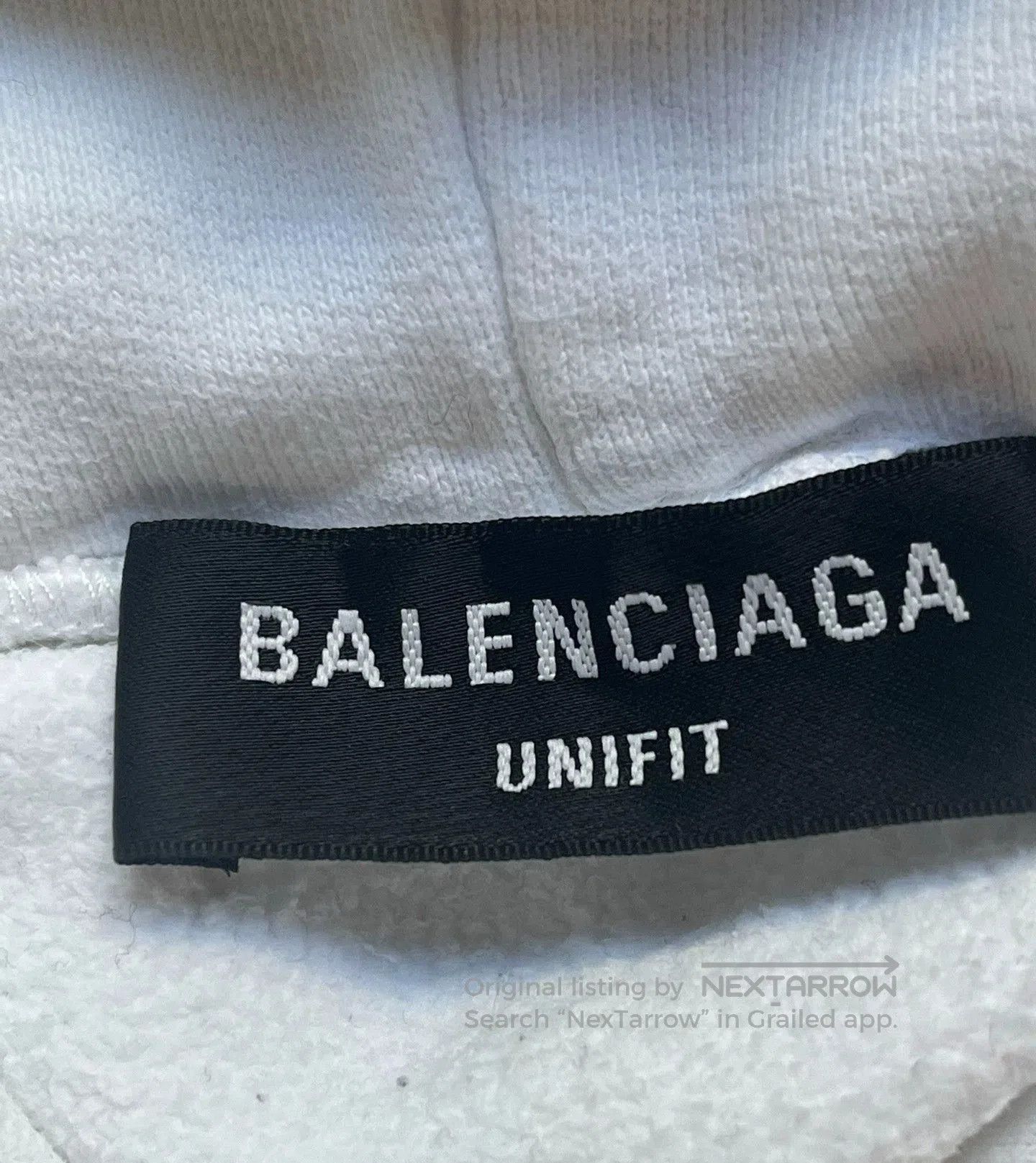Balenciaga Balenciaga S22 White Distressed Logo Sweatshirt. Size US S / EU 44-46 / 1 - 3 Thumbnail