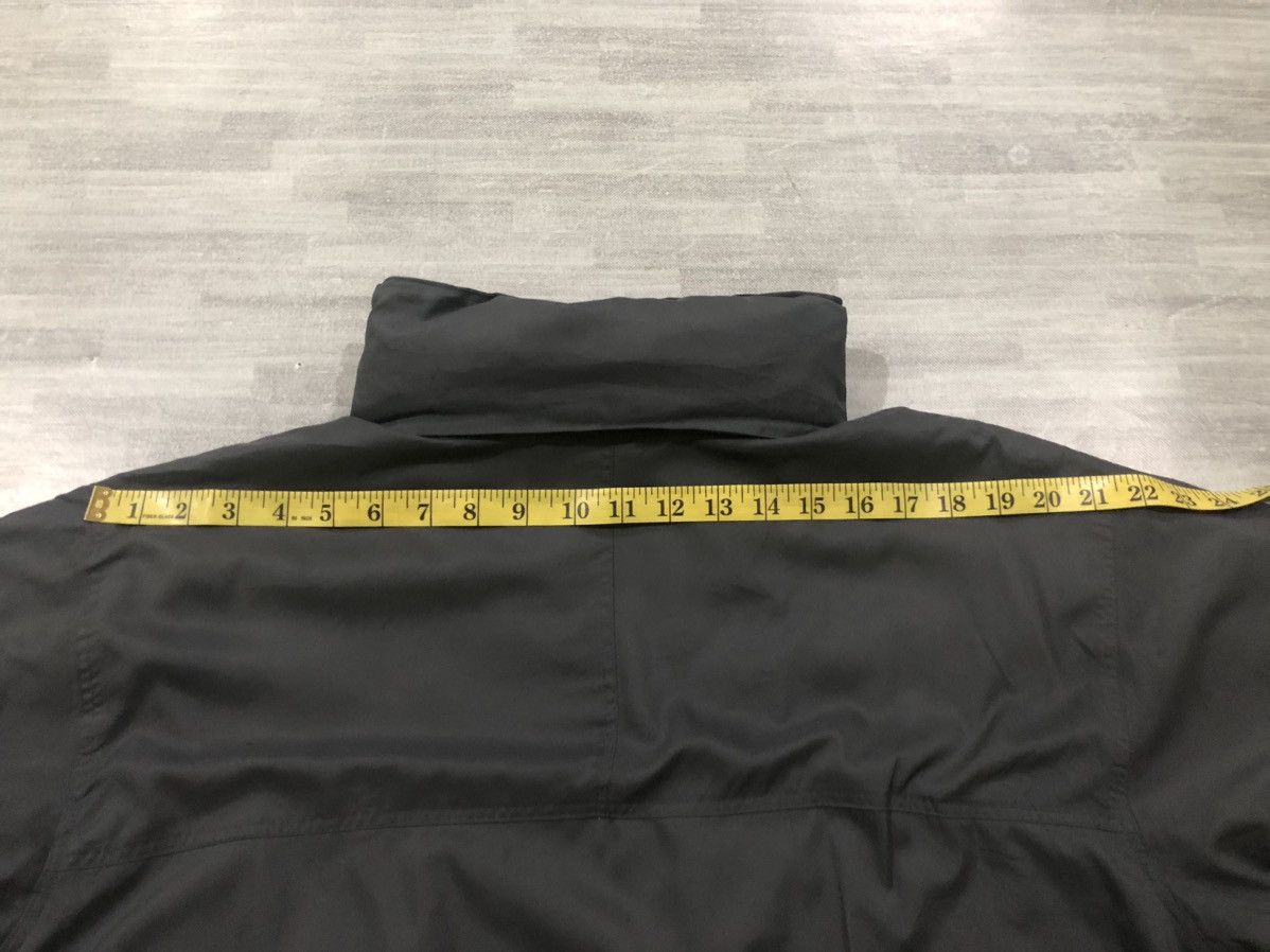 The North Face Vintage The North Face Grey LIght Down Jacket / SFC-8 Size US L / EU 52-54 / 3 - 18 Thumbnail