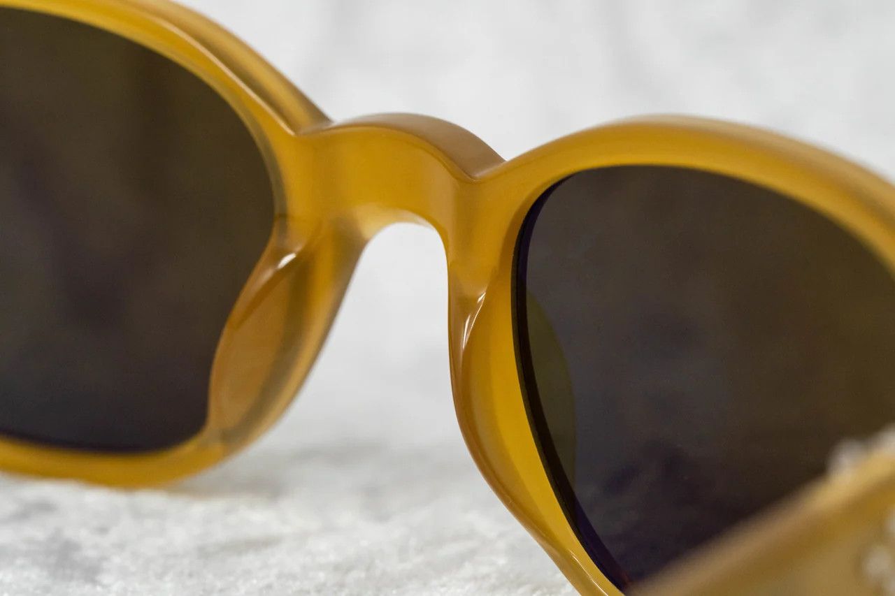 Ann Demeulemeester Ann Demeulemeester Sunglasses Oval Honey and Green Size ONE SIZE - 9 Thumbnail