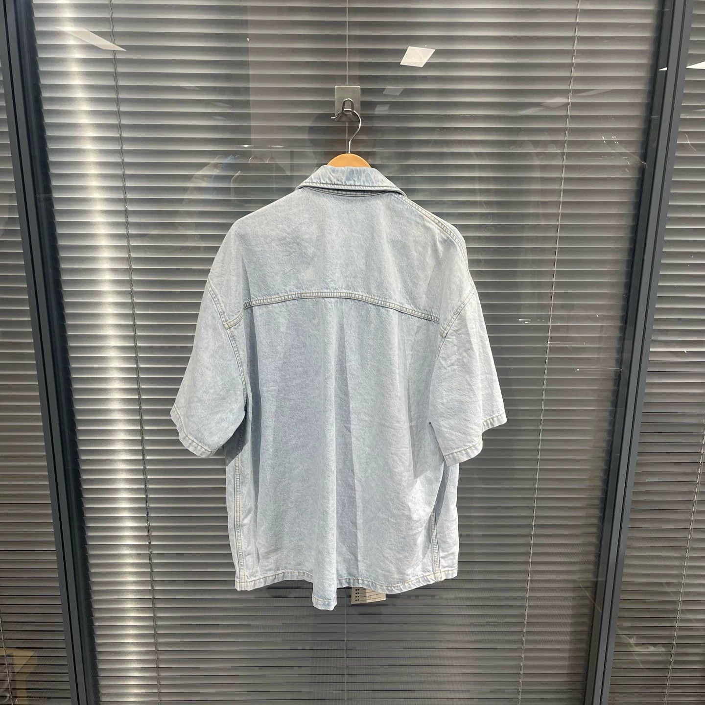 Gucci Gucci 25ss Denim Short-Sleeve Shacket 46 99New Size US S / EU 44-46 / 1 - 2 Thumbnail