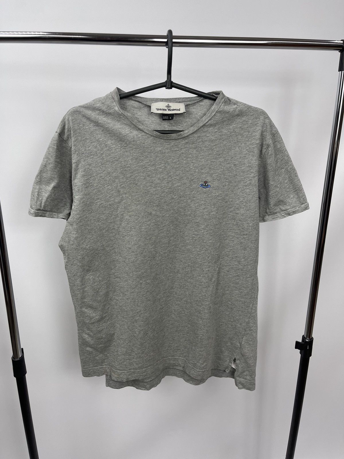Vivienne Westwood Vivienne Westwood T-Shirt Grey Size L Made in Portugal Size US L / EU 52-54 / 3 - 1 Thumbnail