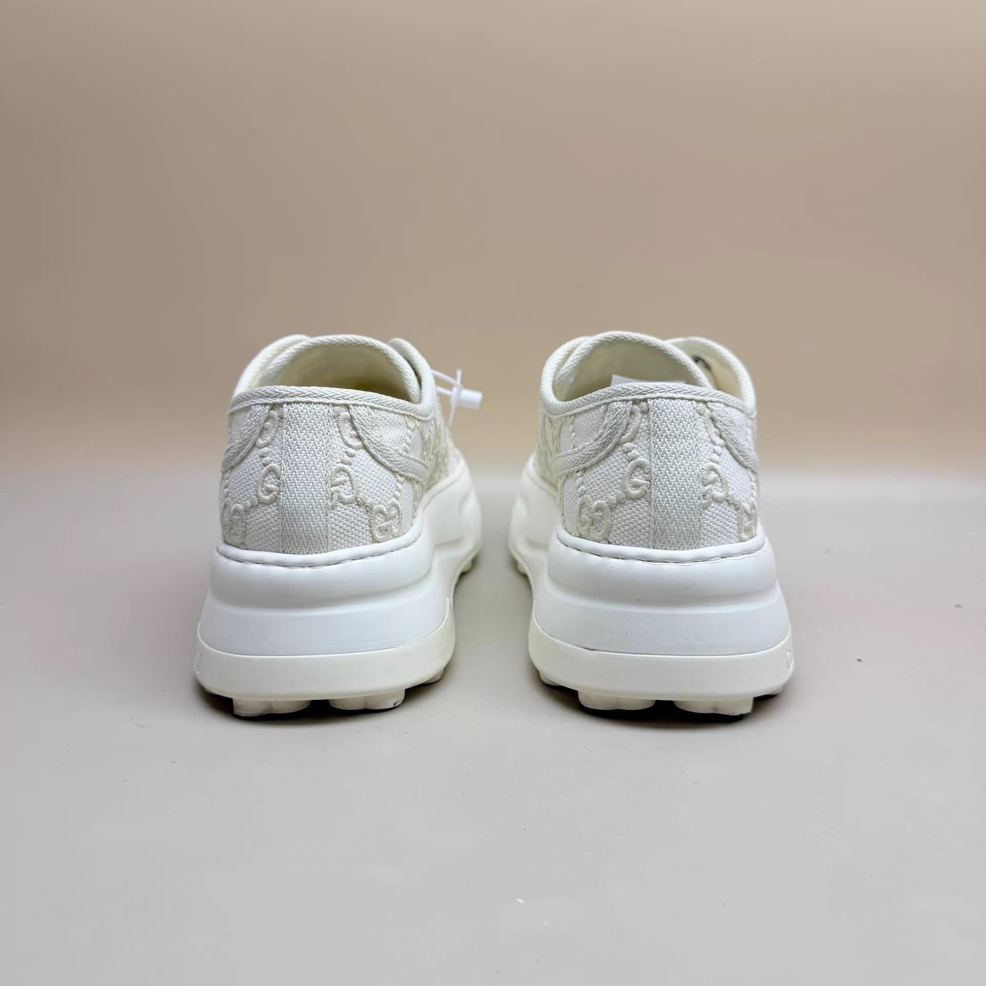 Gucci GUCCI Ivory White C Logo Platform Shoes 37 99 New Size US 6.5 / IT 36.5 - 3 Thumbnail