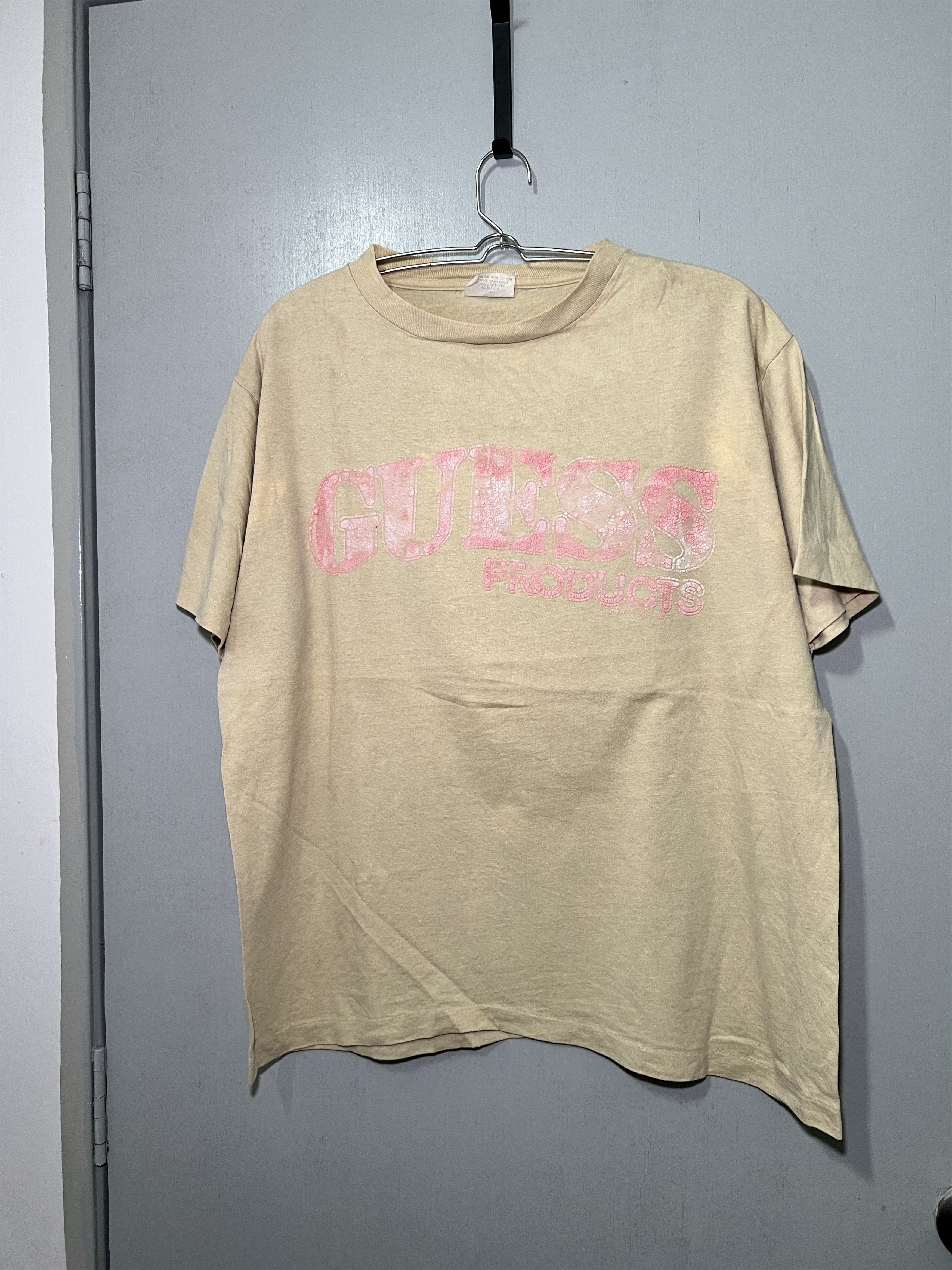 Guess × Vintage Vintage GUESS Distressed Made in USA Tee Size US L / EU 52-54 / 3 - 1 Thumbnail