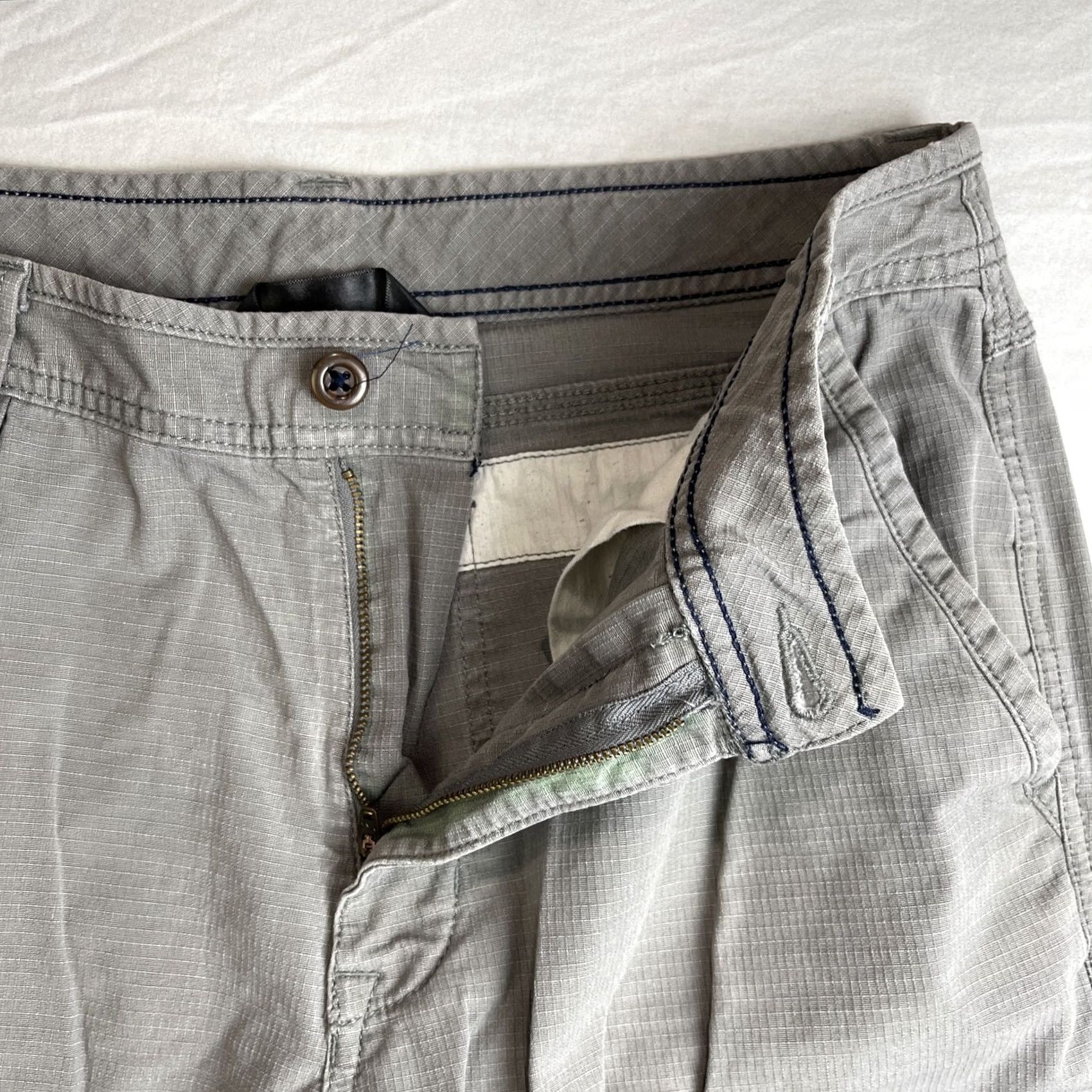 The North Face The North Face Pants Mens 32 Cargo Pocket Outdoor Button Zip Hiking Rip Stop Size US 32 / EU 48 - 3 Thumbnail