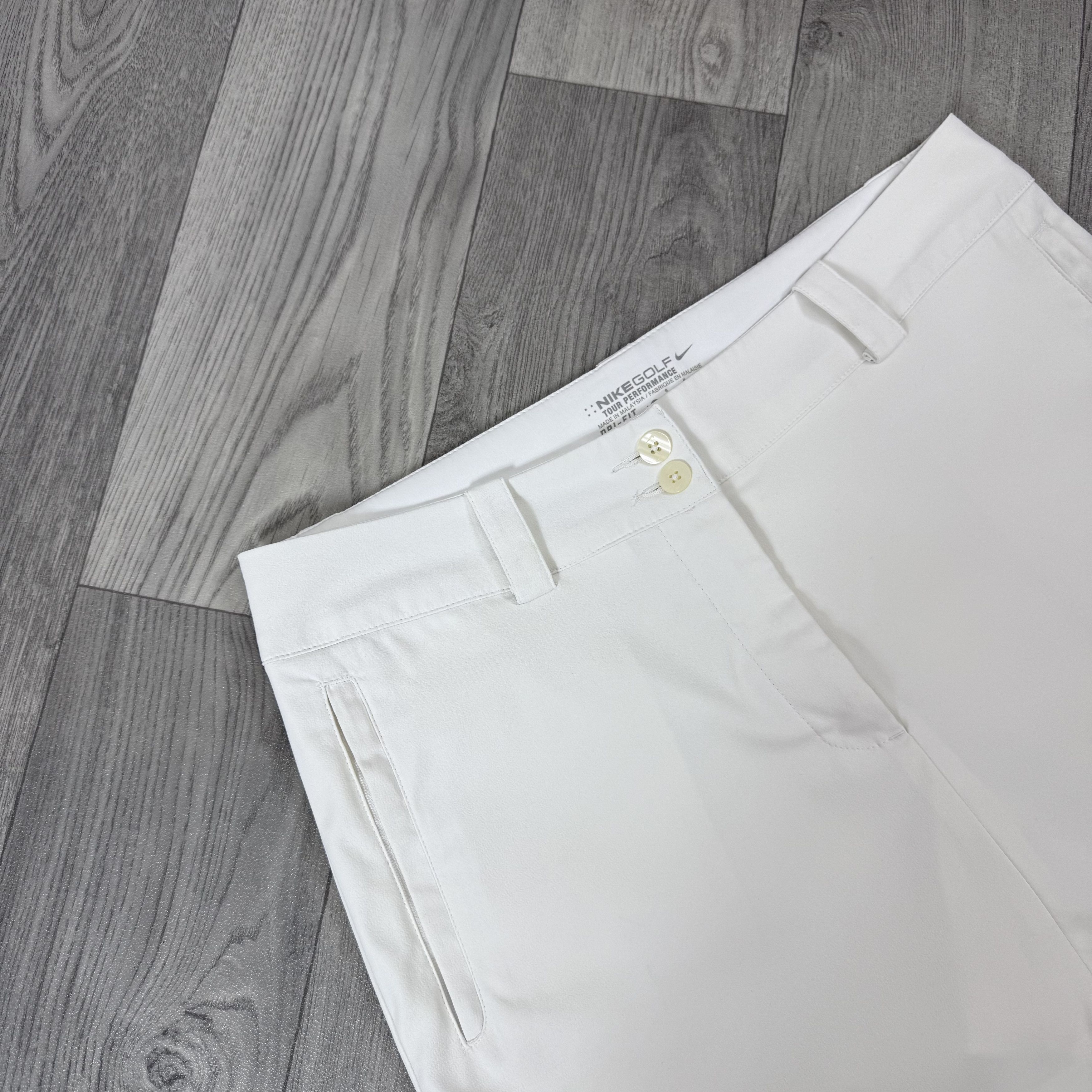 Nike Vintage Nike 90s White Tennis Golf Old Money Midi Skirt Size 28" / US 6 / IT 42 - 10 Thumbnail