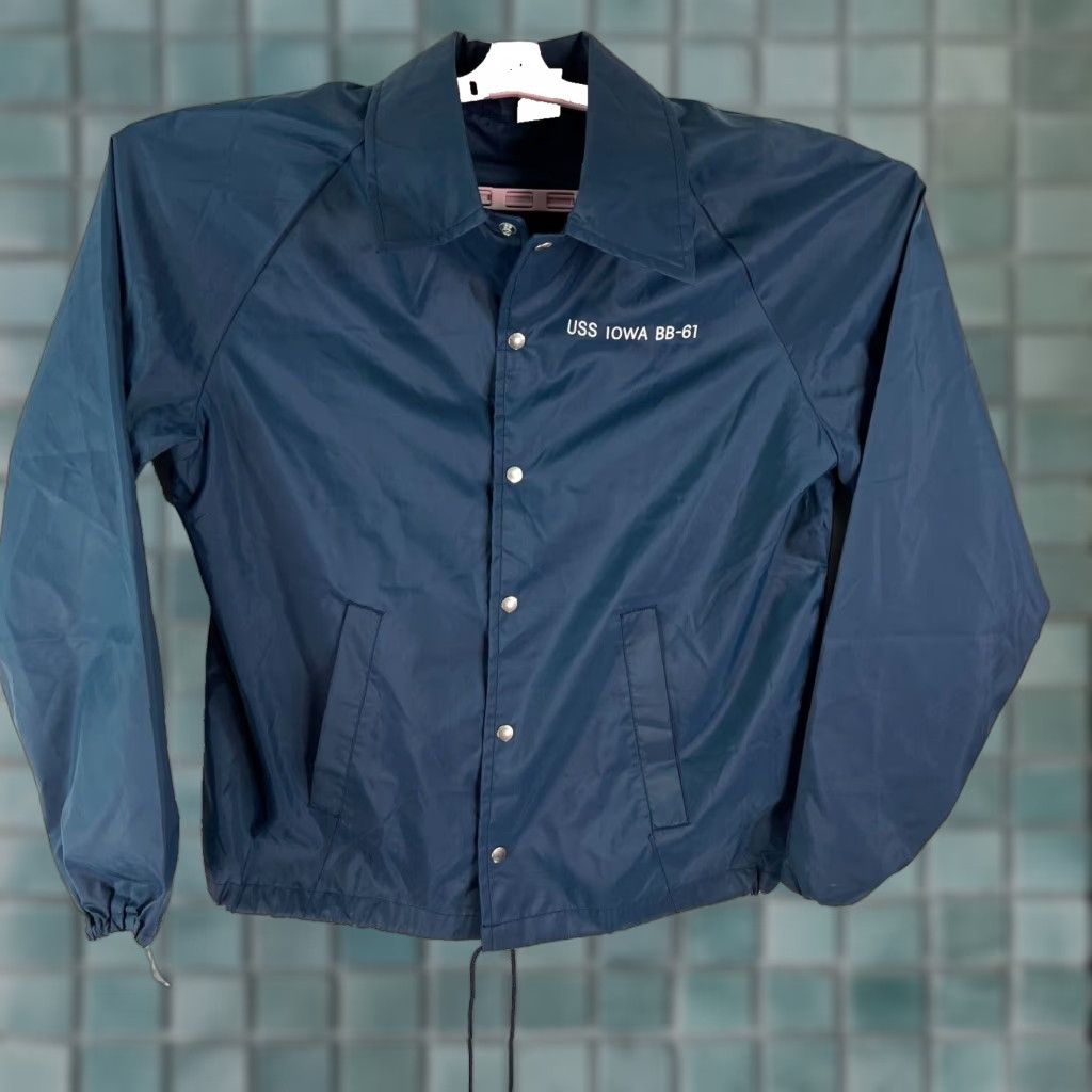 Vintage VINTAGE NAVY USS IOWA BB-61 Mens Windbreaker Jacket M Blue Snap Button Windbreaker USA Made Size US M / EU 48-50 / 2 - 1 Thumbnail
