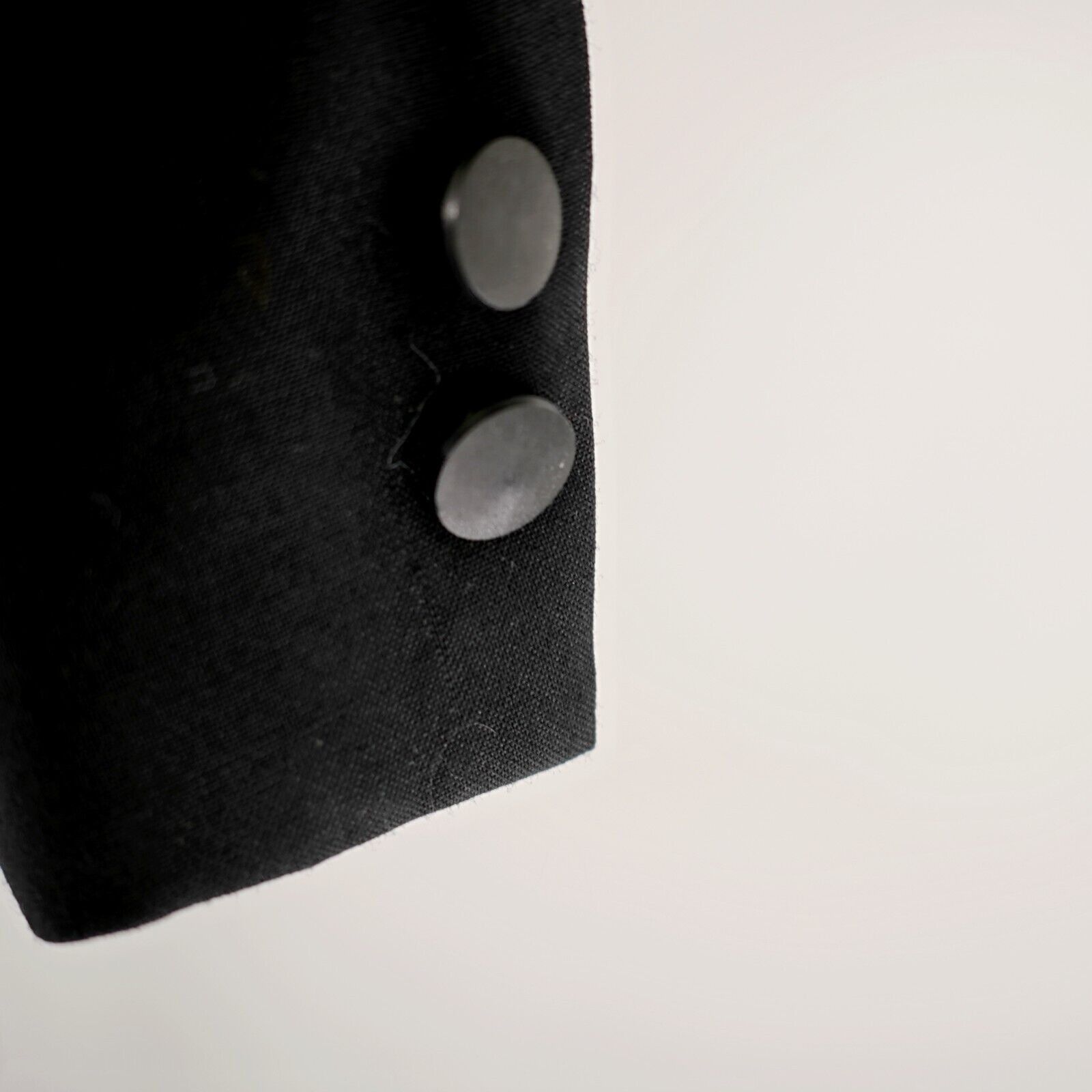 Saks Fifth Avenue Lord West Saks Fifth Ave Black Wool 1 Felt Button Tuxedo Jac Size 38R - 3 Thumbnail