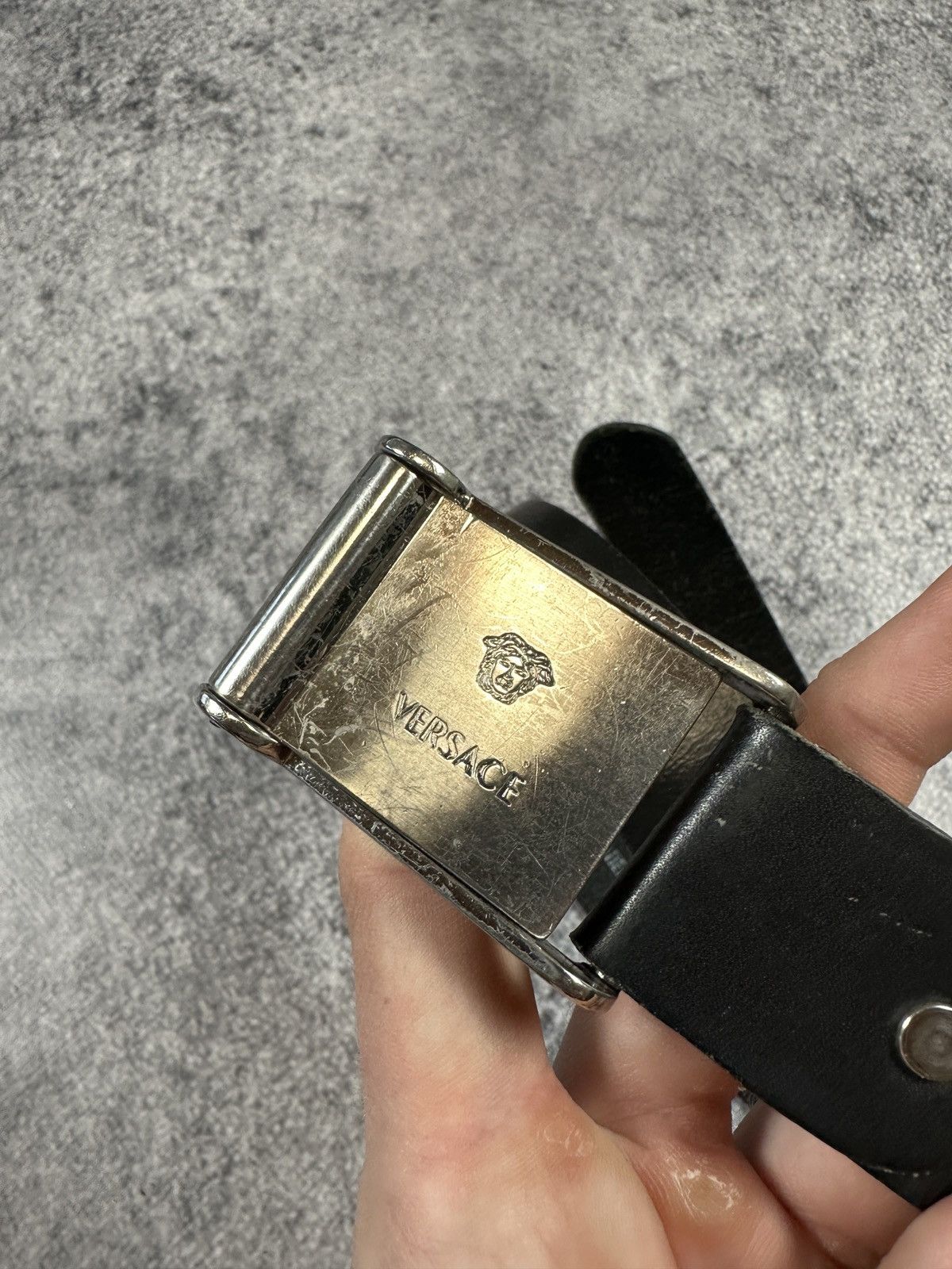 Versace Jeans Couture Y2K Versace Big Log Belts Streetwear Rare Casual Luxury USA Size ONE SIZE - 2 Thumbnail