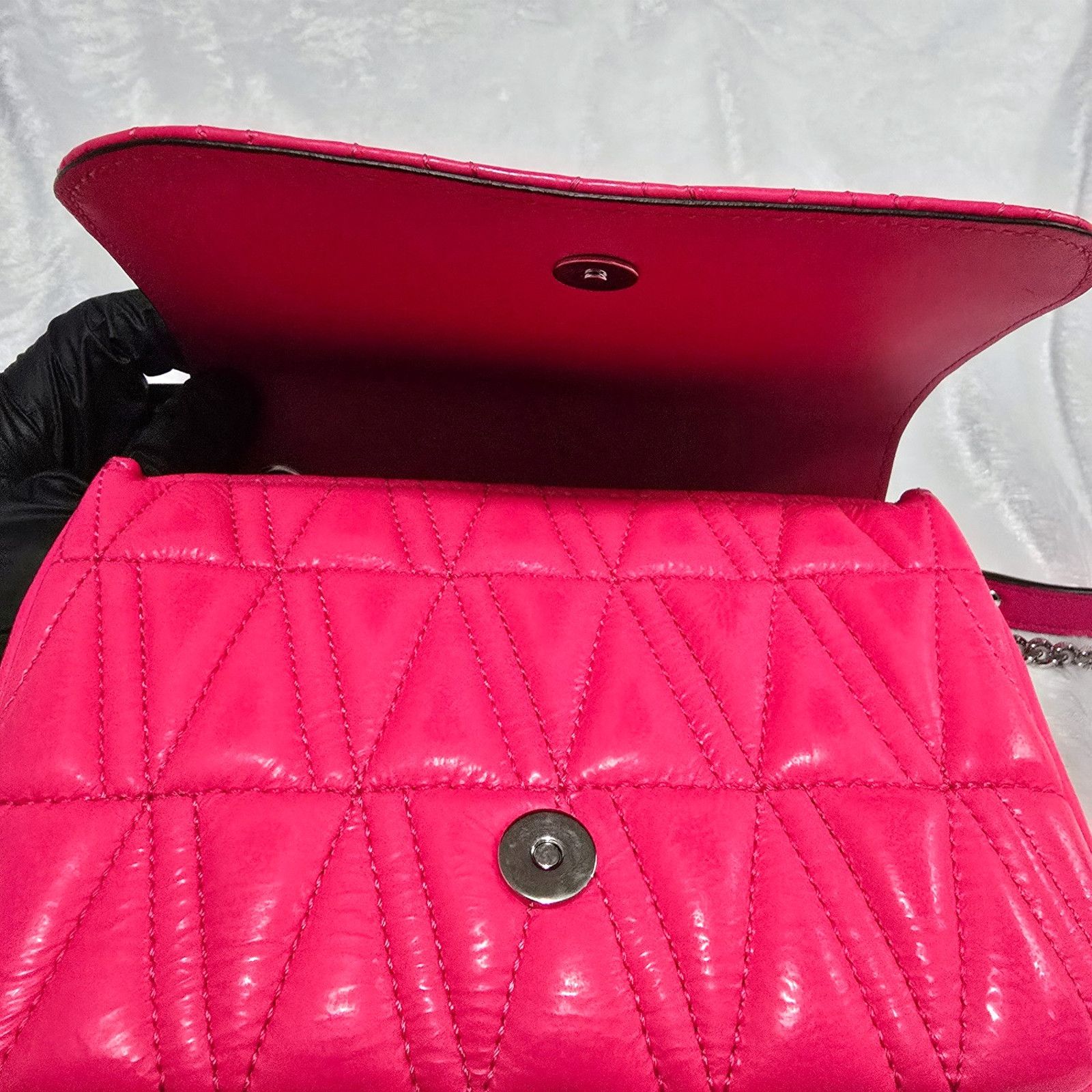 Versace Versace Virtus Quilted Matelassé Leather Crossbody Bag Pink Size ONE SIZE - 9 Thumbnail