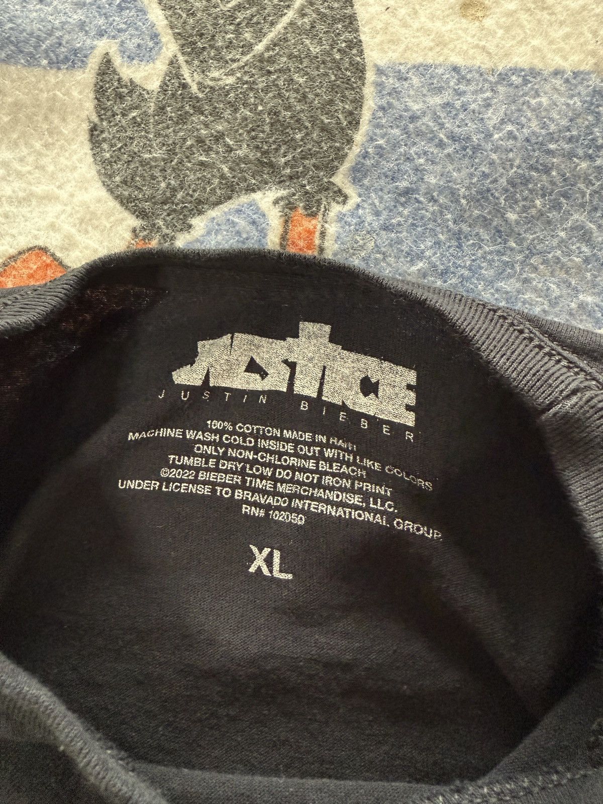 Justin Bieber Justin bieber justice album long sleeve Size US XL / EU 56 / 4 - 5 Thumbnail