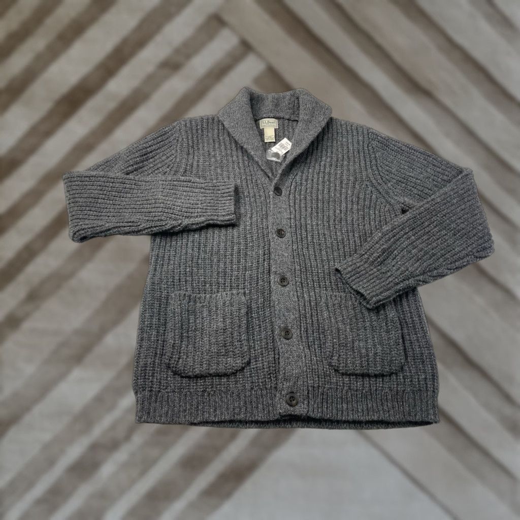 Vintage L.L. Bean Sweater Cardigan Mens Medium Gray Button Front Pocket Knit 100% Lambs Wool Regular Knit Style Outdoor Size US M / EU 48-50 / 2 - 1 Thumbnail
